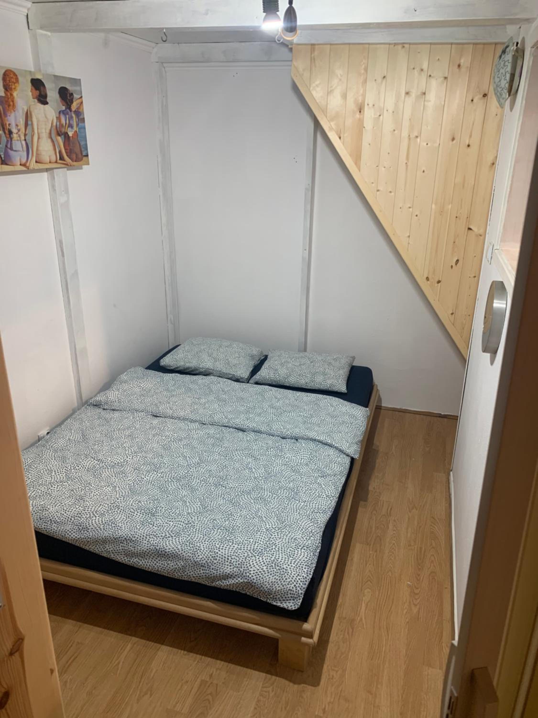Two-Bedroom Apartment - Photo 4