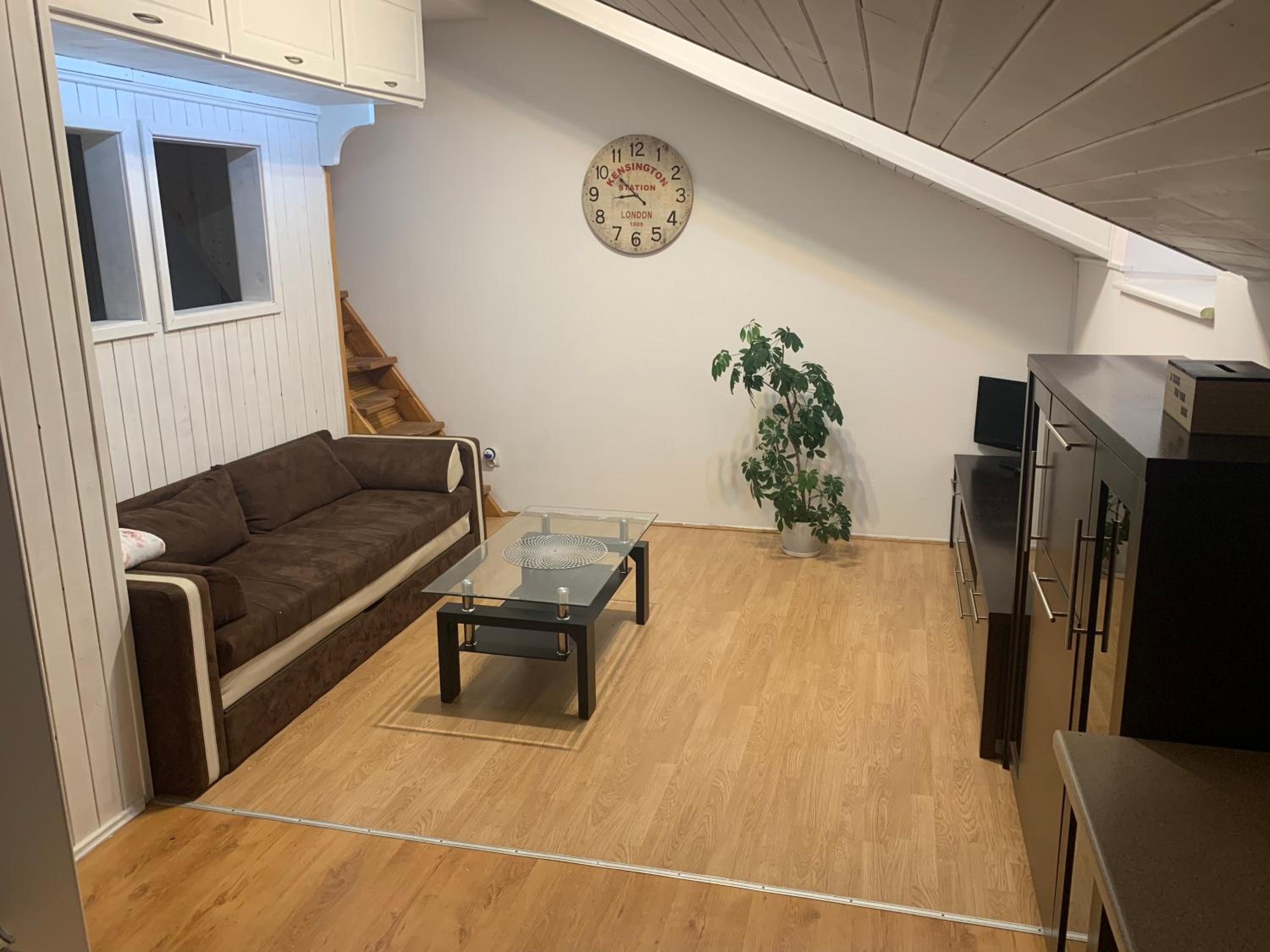 Two-Bedroom Apartment - Photo 7