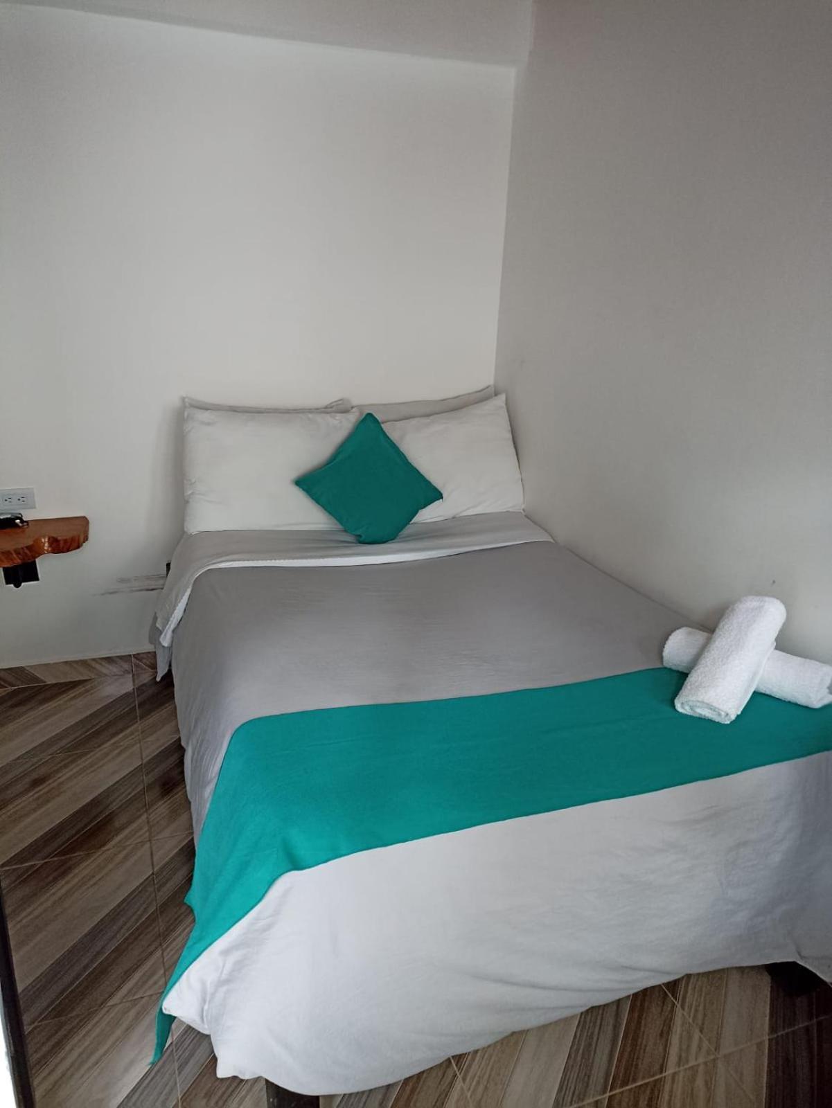 Budget Double Room photo 3