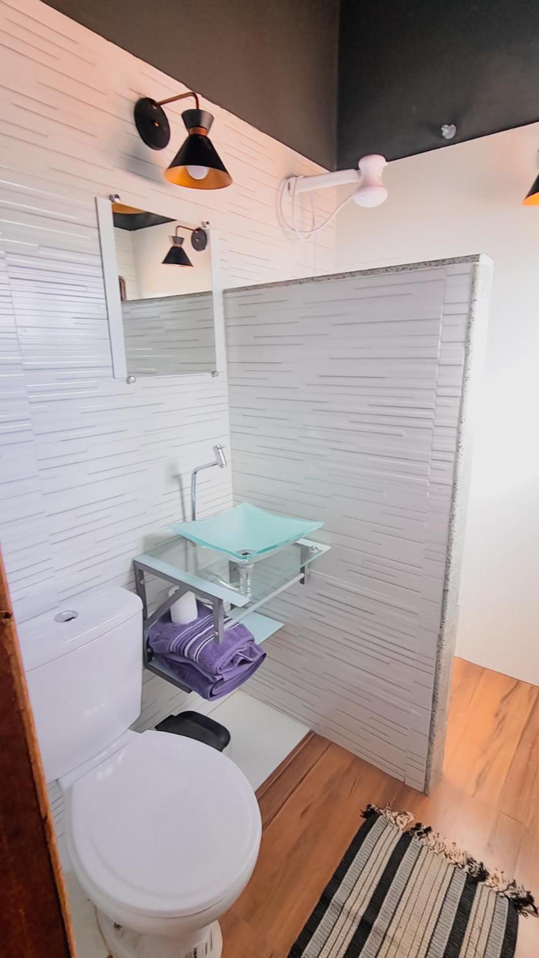 Suite with Pool View - Photo 12