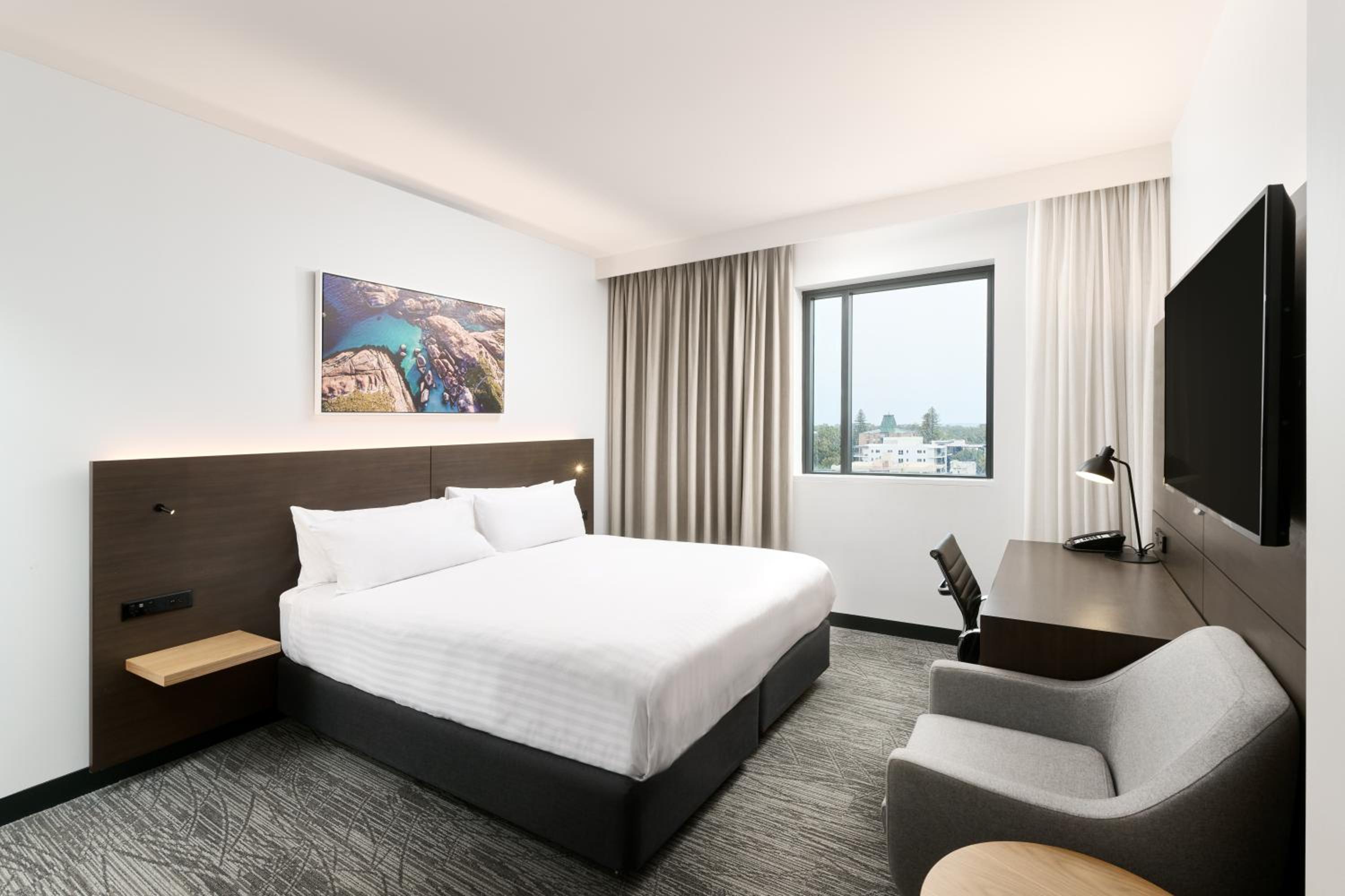 Standard King Room with View