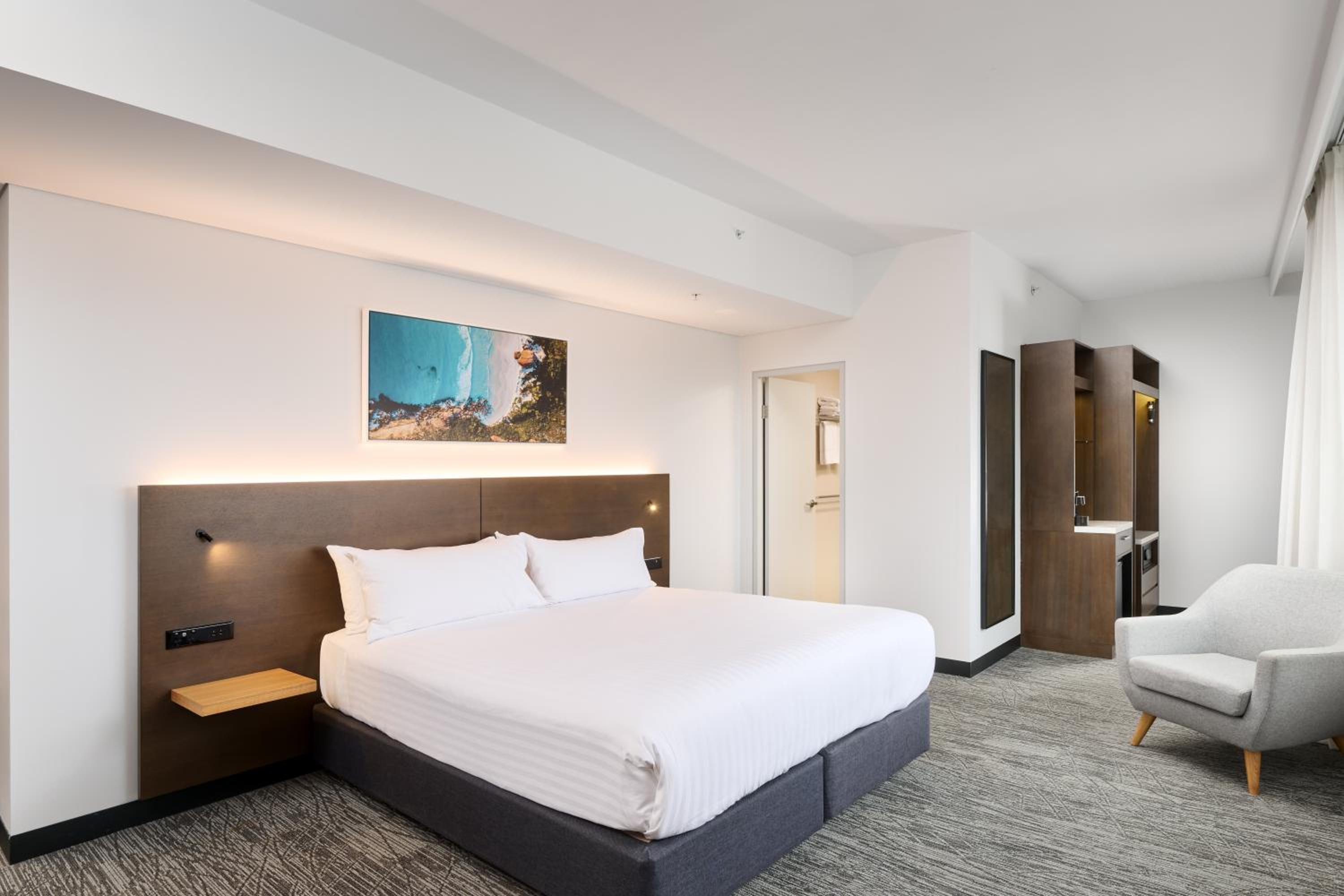 Premium King Room