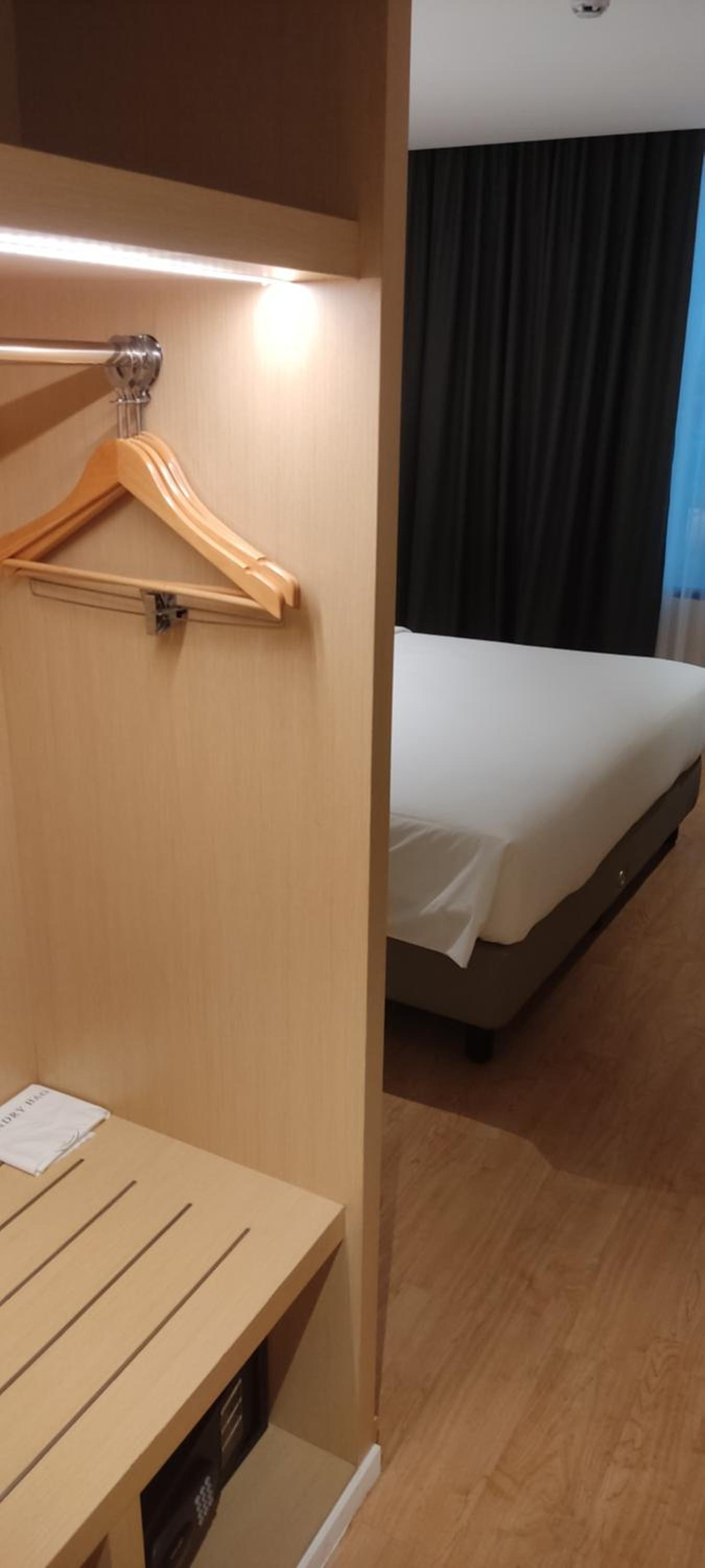 Superior Double Room - Photo 9