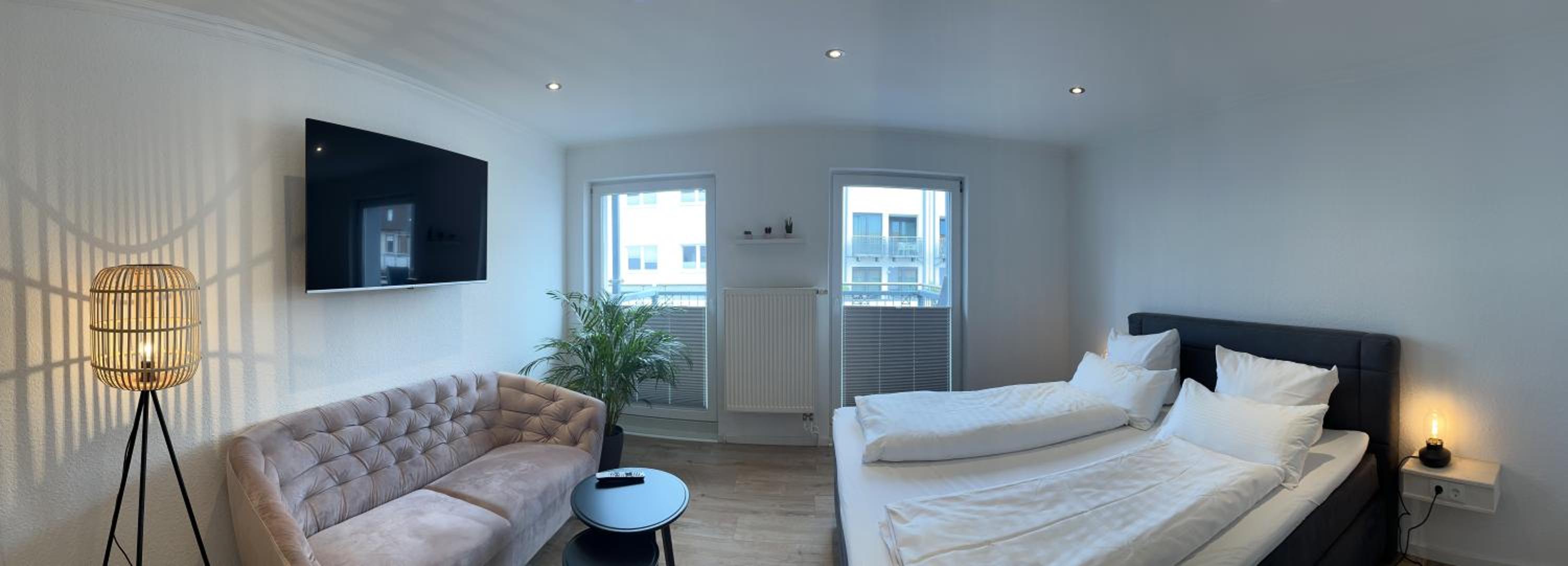 Large Double Room with Balcony photo 1