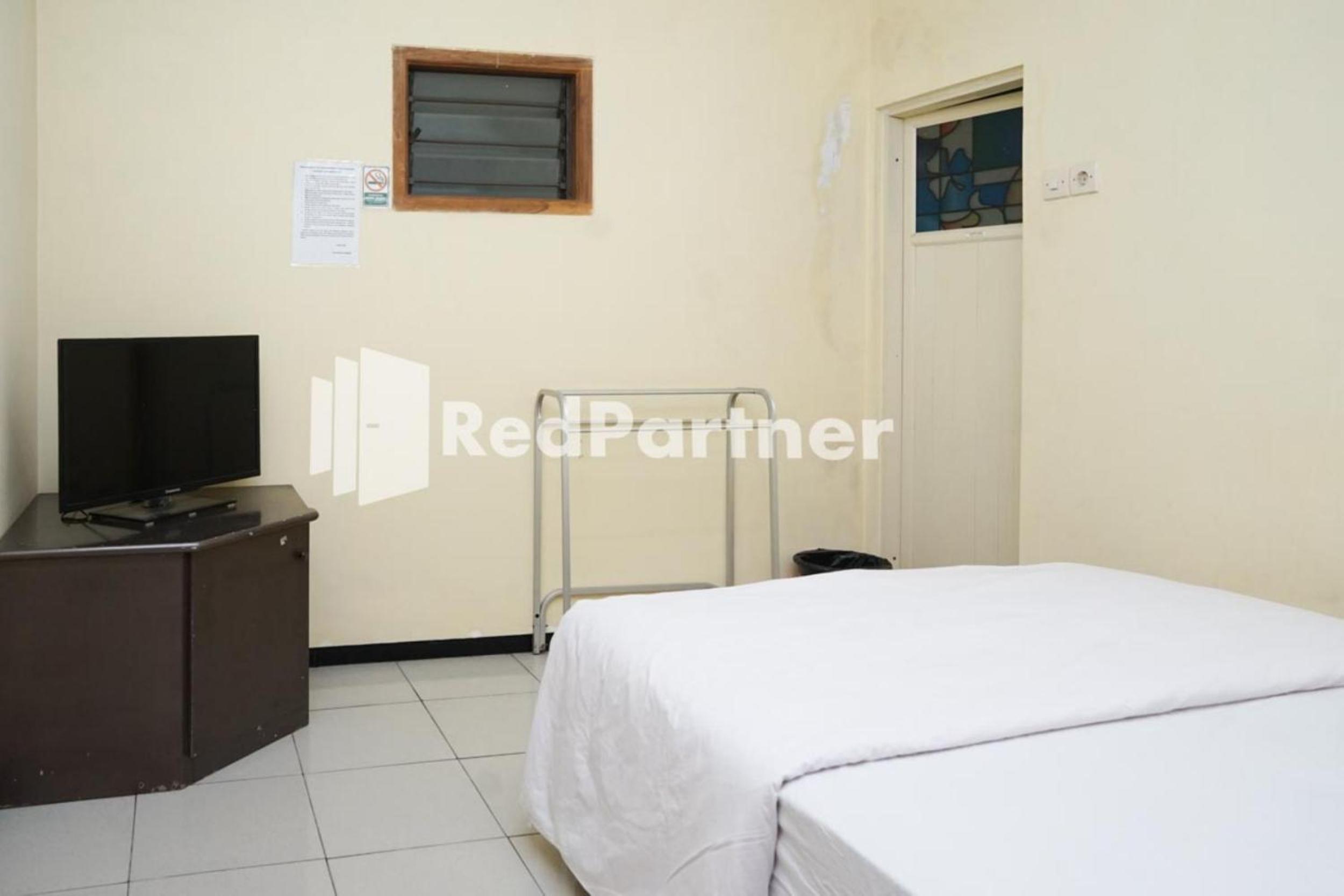 Standard Double Room - Photo 2