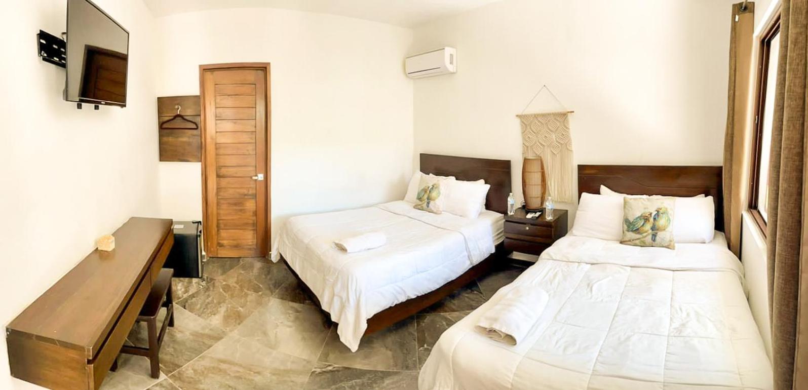 Double Room - Photo 1