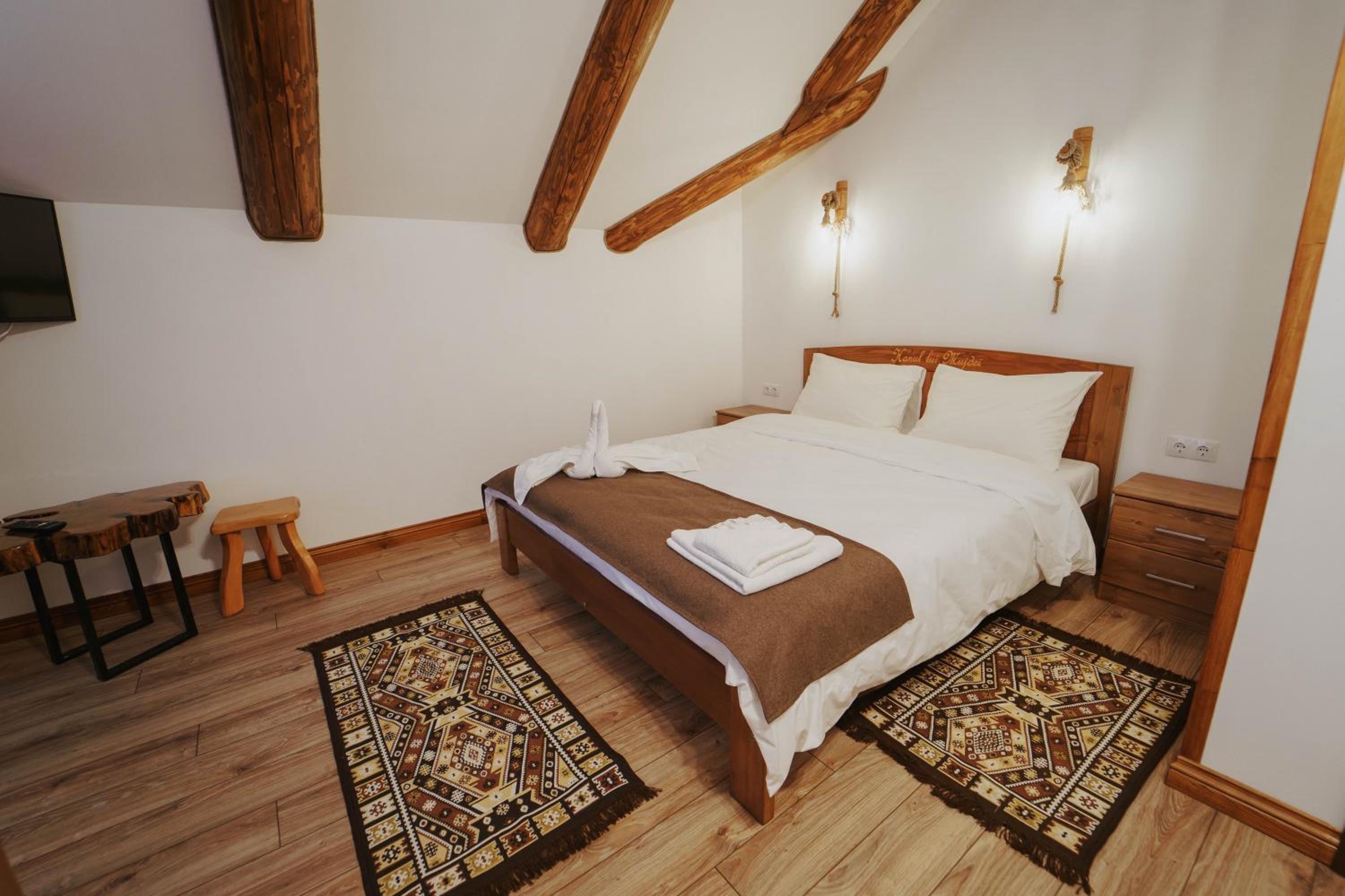Triple Room with Private Bathroom - Photo 4
