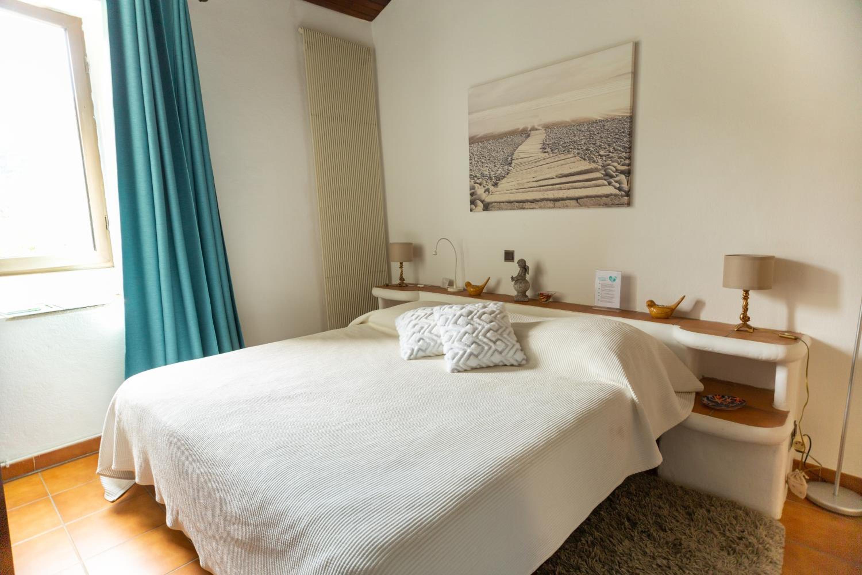Standard Double Room - Photo 1