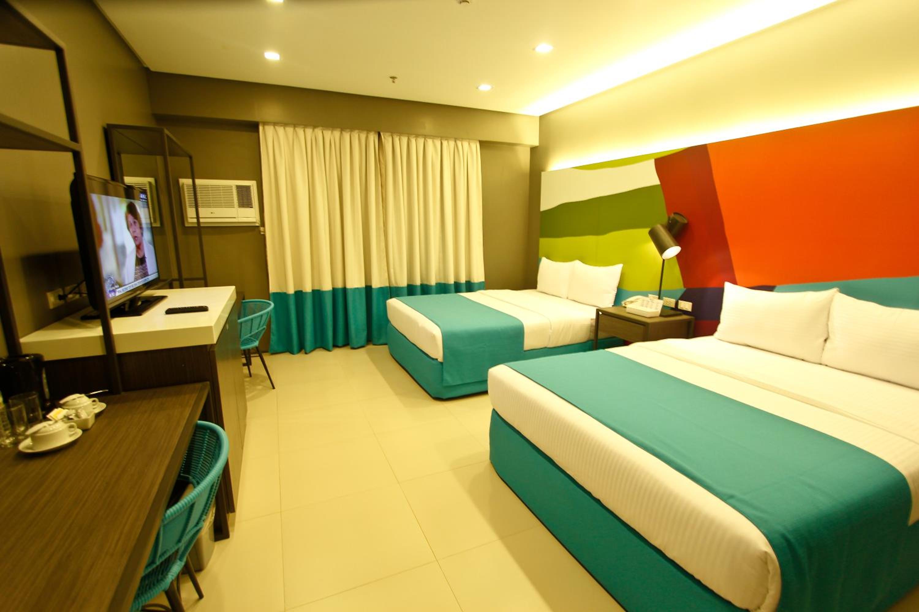 Deluxe Room - Photo 5