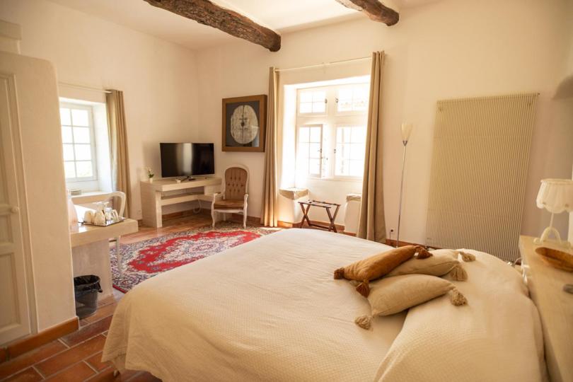 Suite - Photo 2