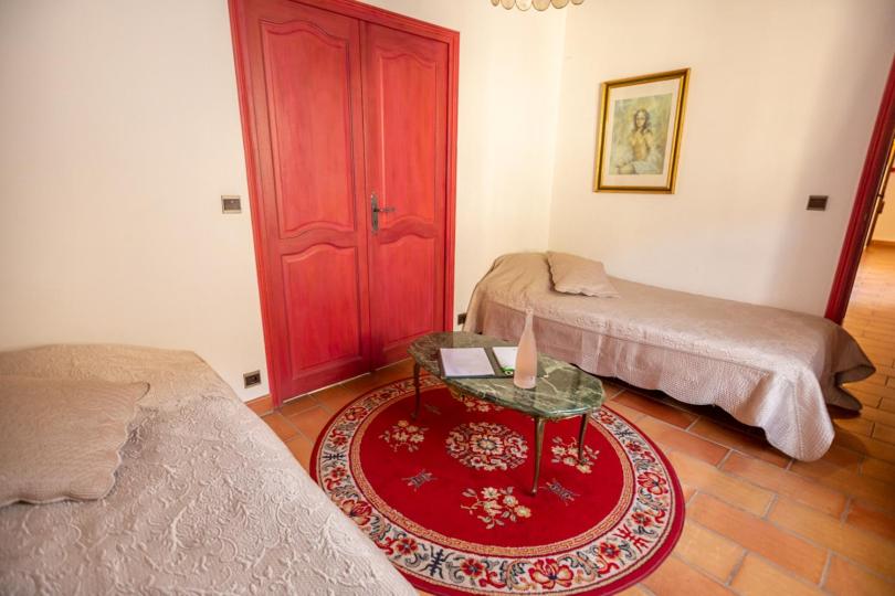 Superior Suite - Photo 4