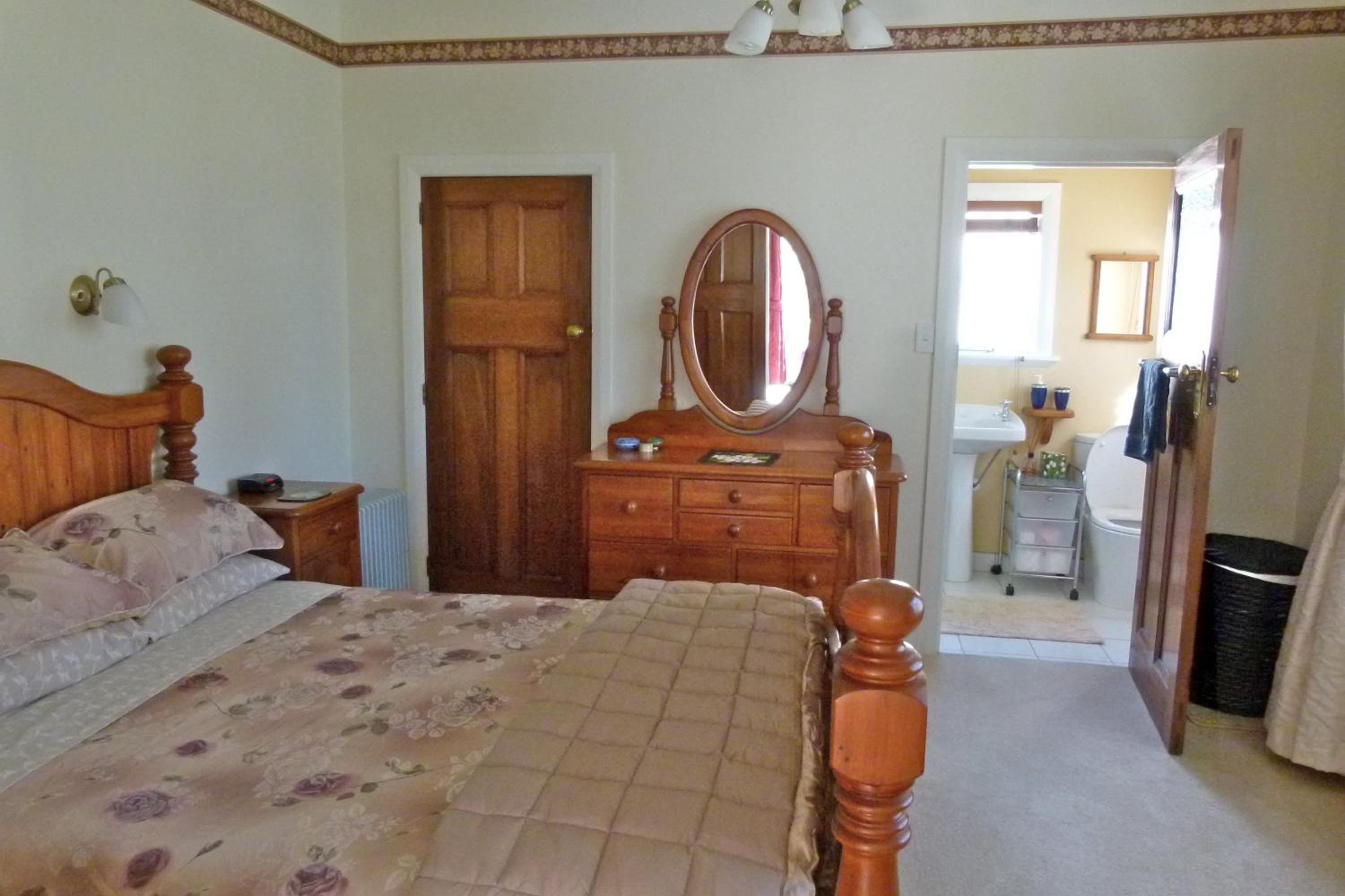 Deluxe Suite photo 3