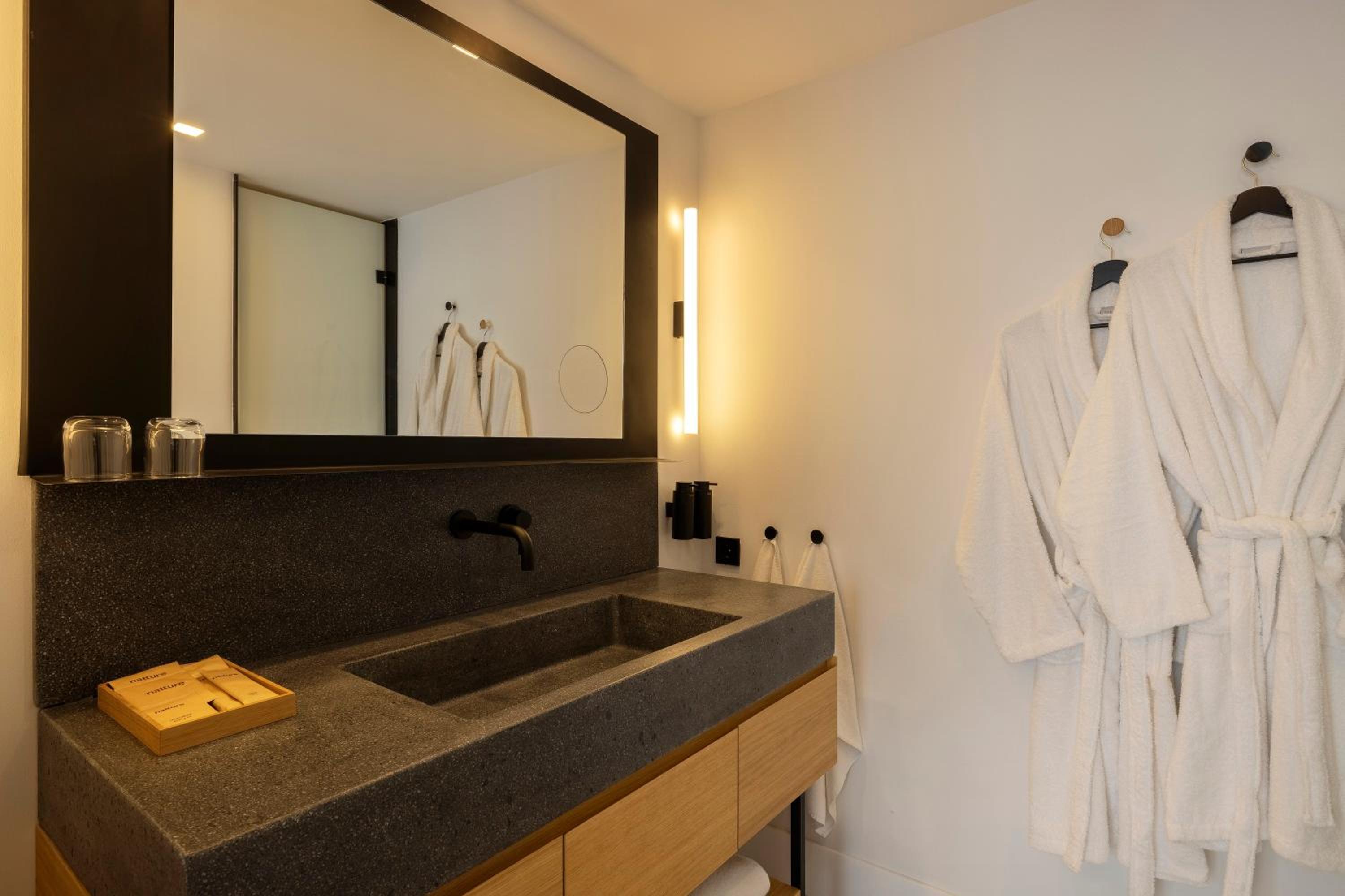 Junior Suite - Photo 9