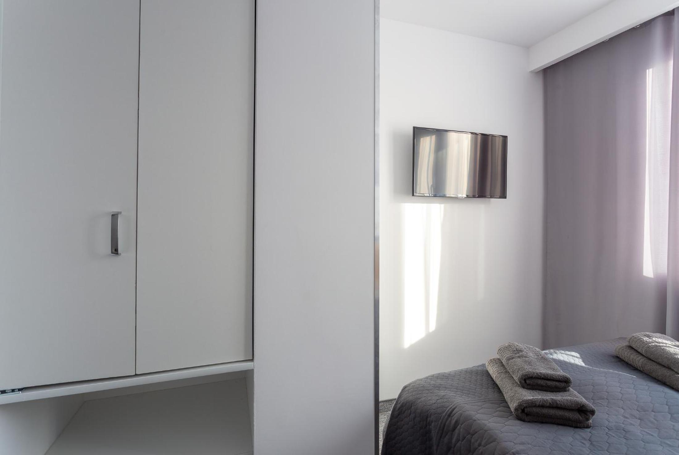 Double Room - Photo 4
