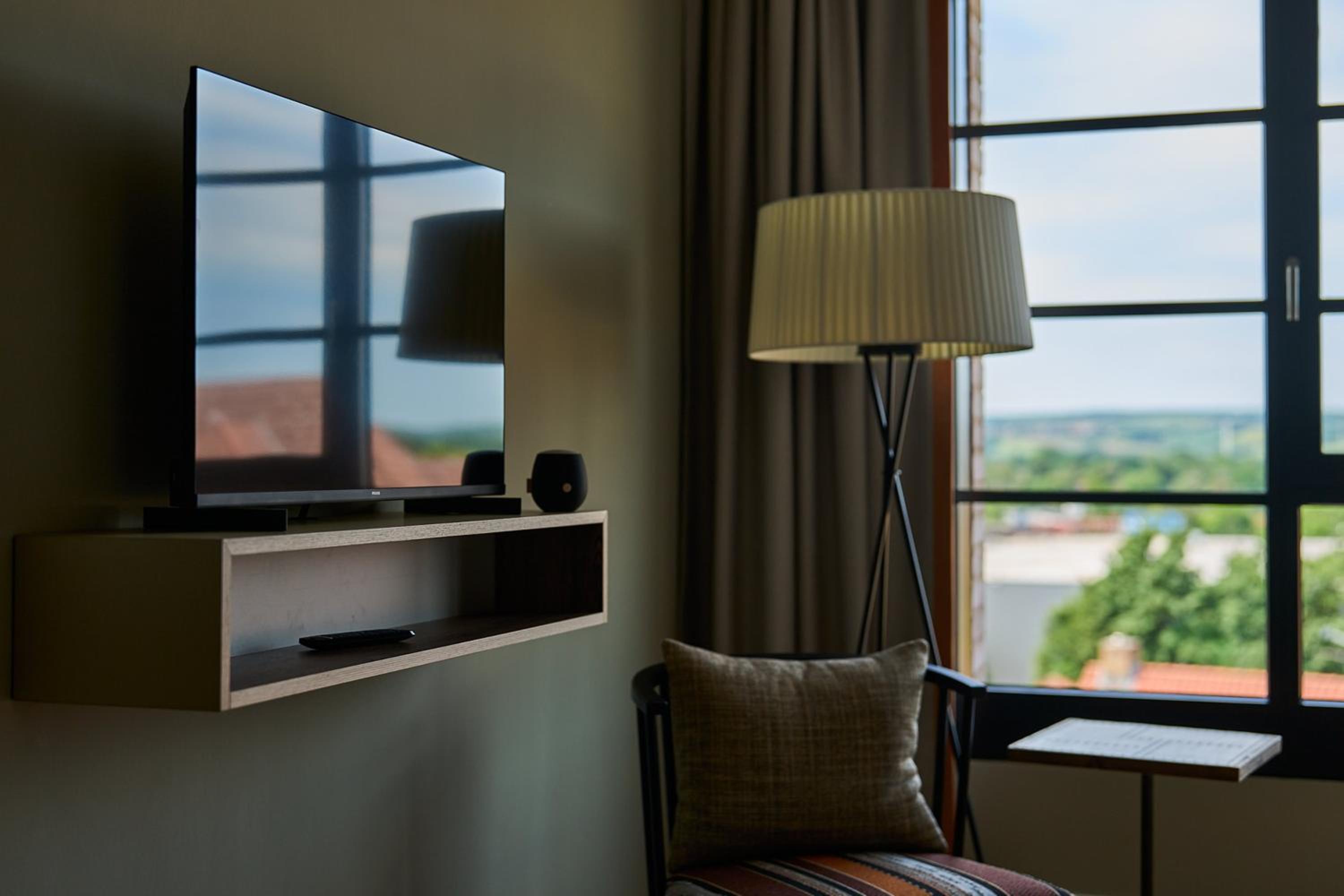  Double Room with View - Photo 5