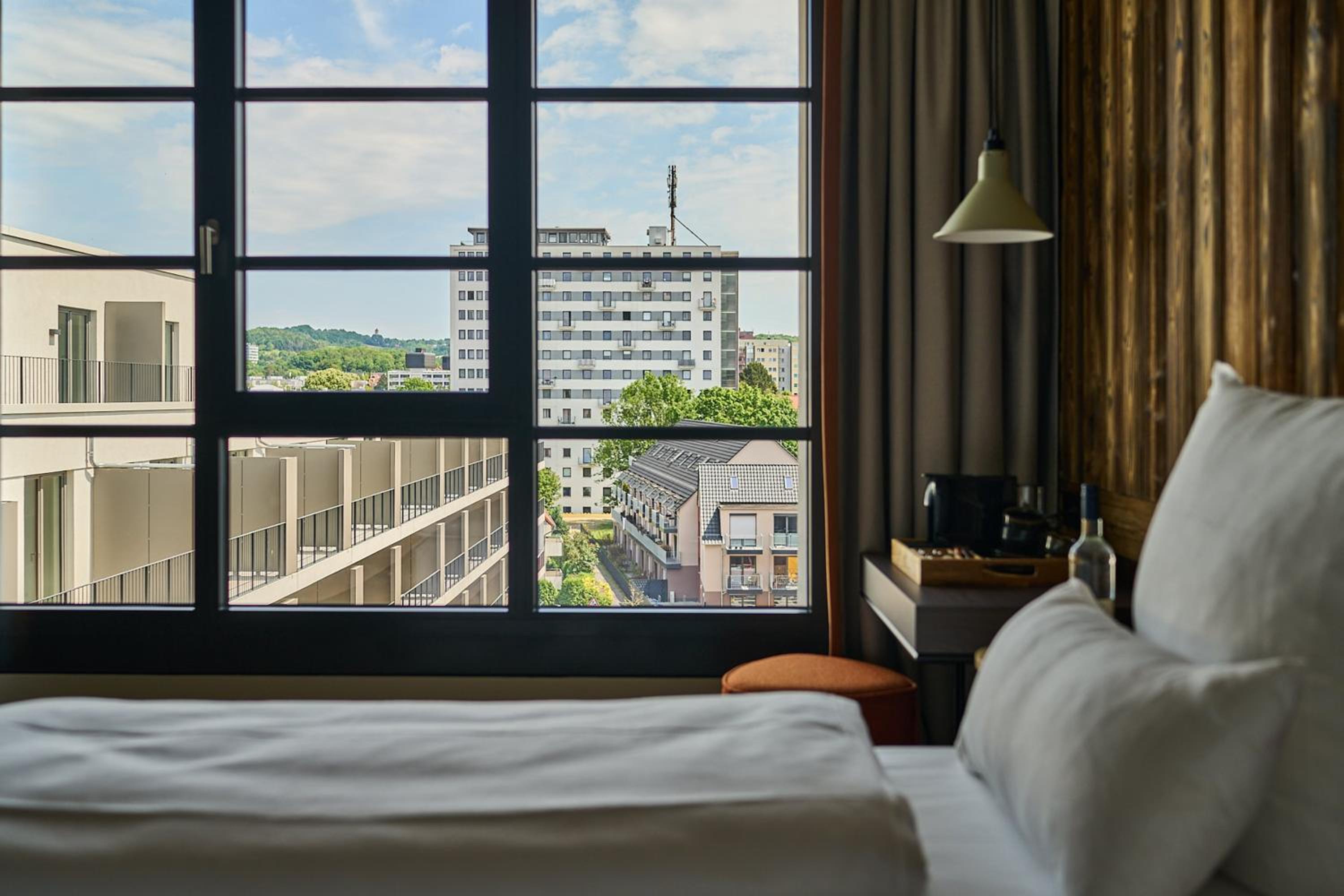  Double Room with View - Photo 8