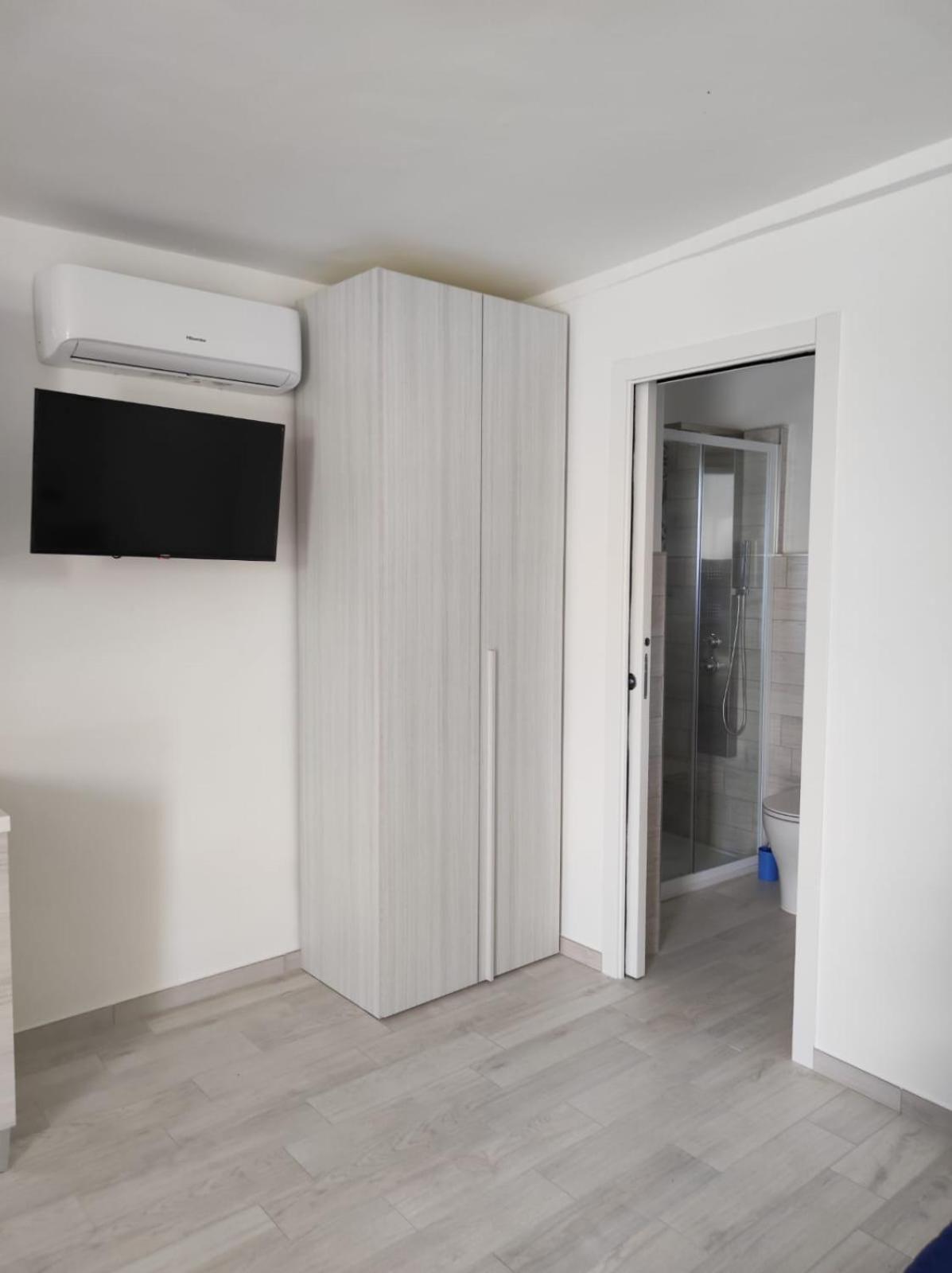 Apartment - Ground Floor photo 2