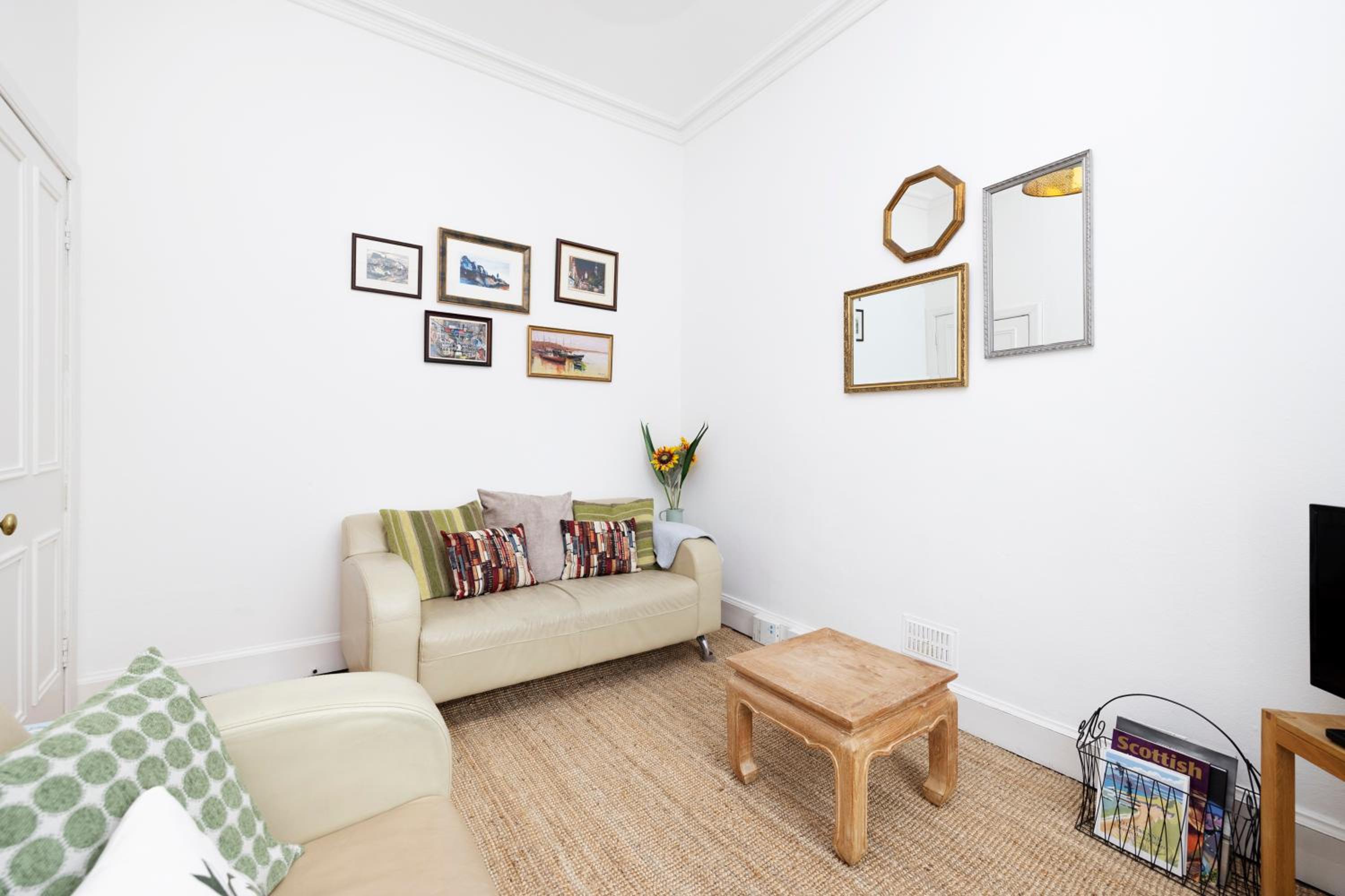 Apartment - Photo 27