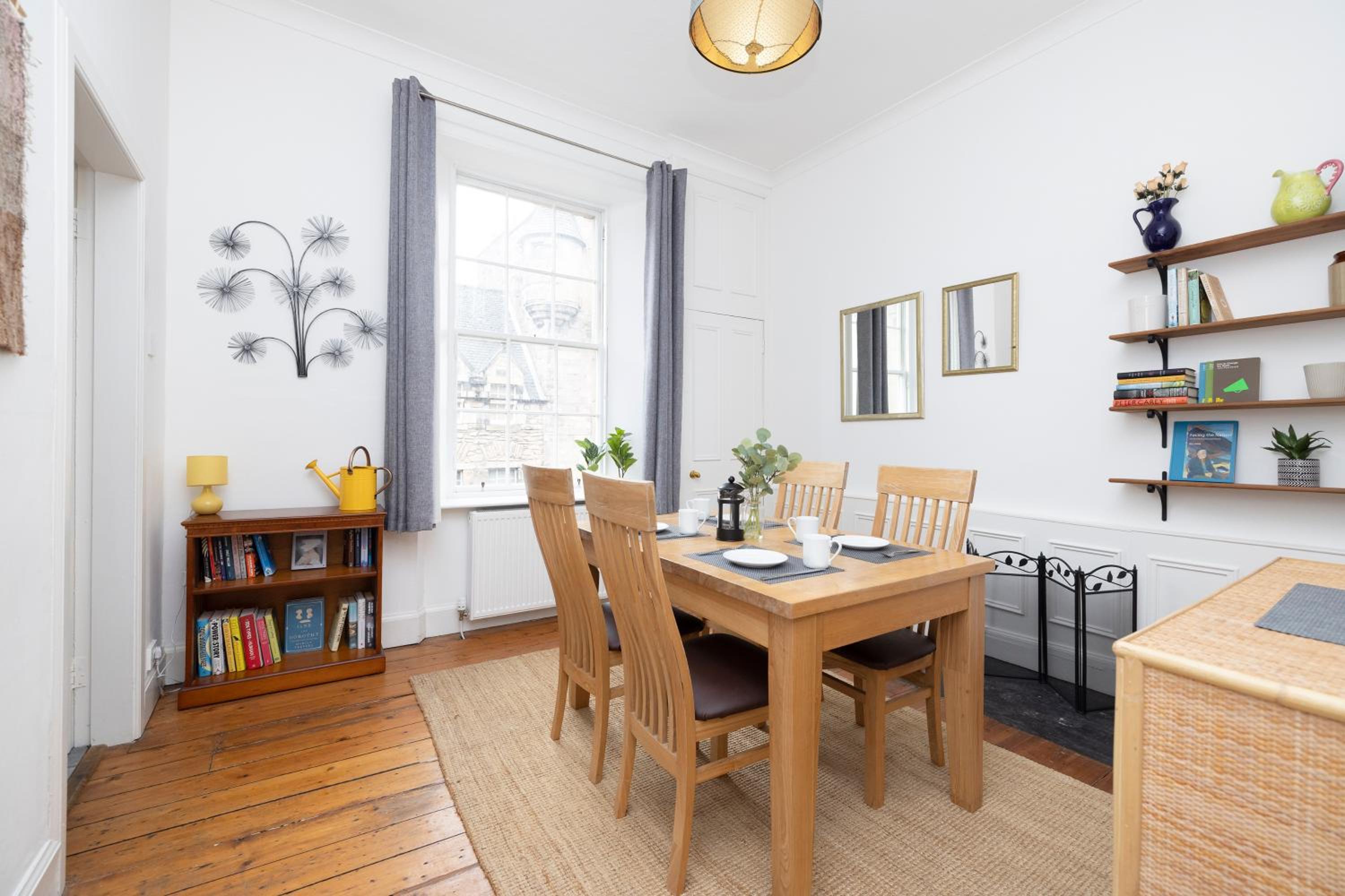 Apartment - Photo 32