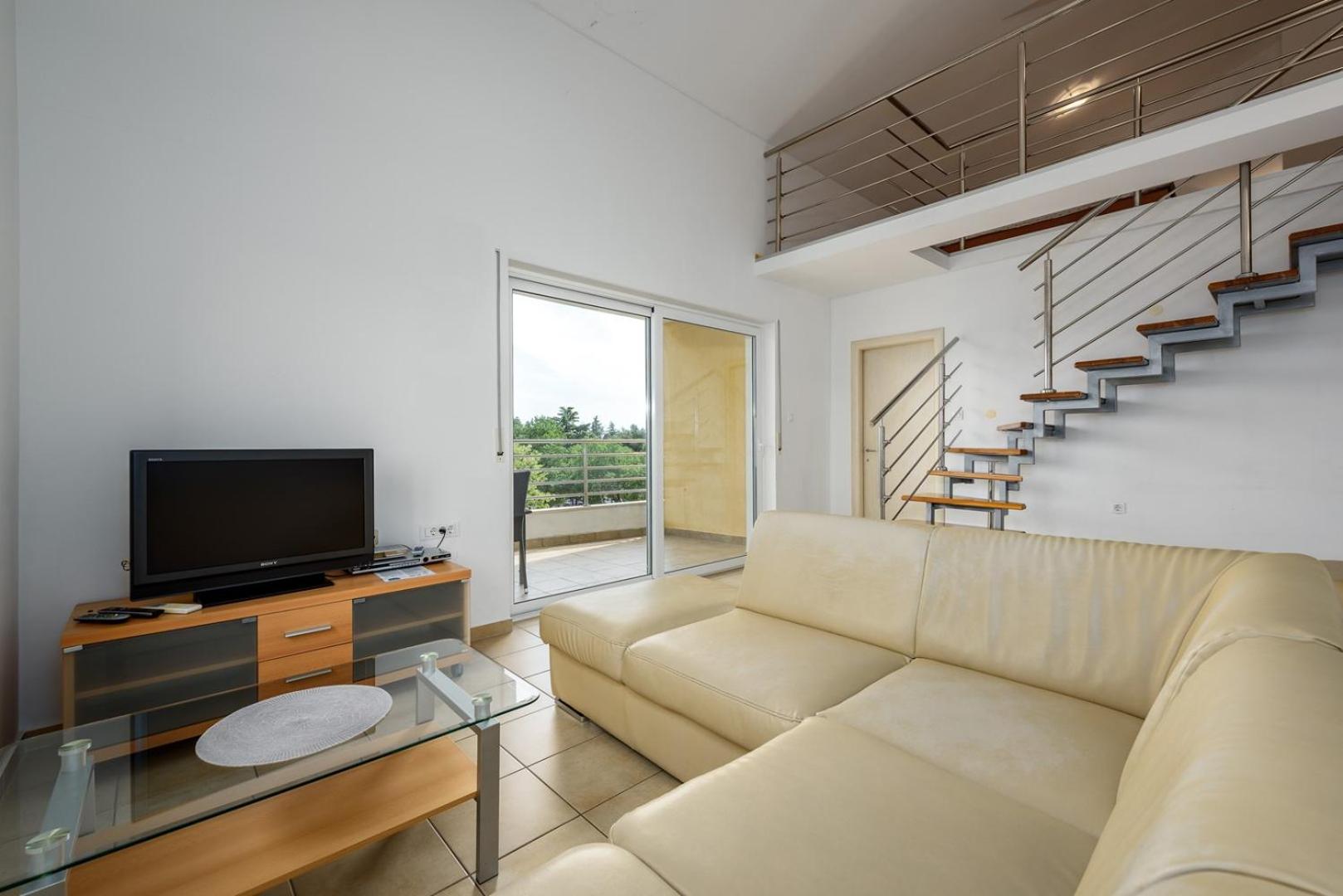 Apartment - Split Level