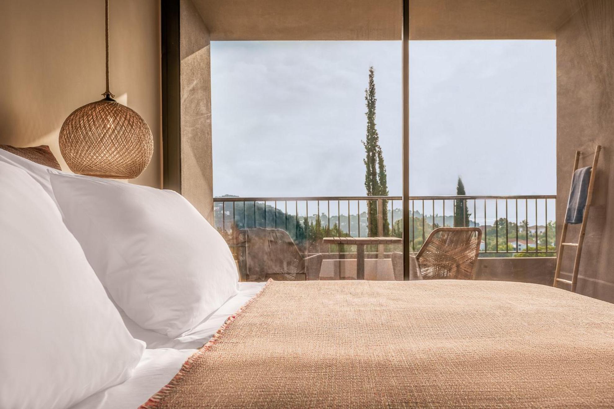 Double Room Panoramic Bay View - Photo 7