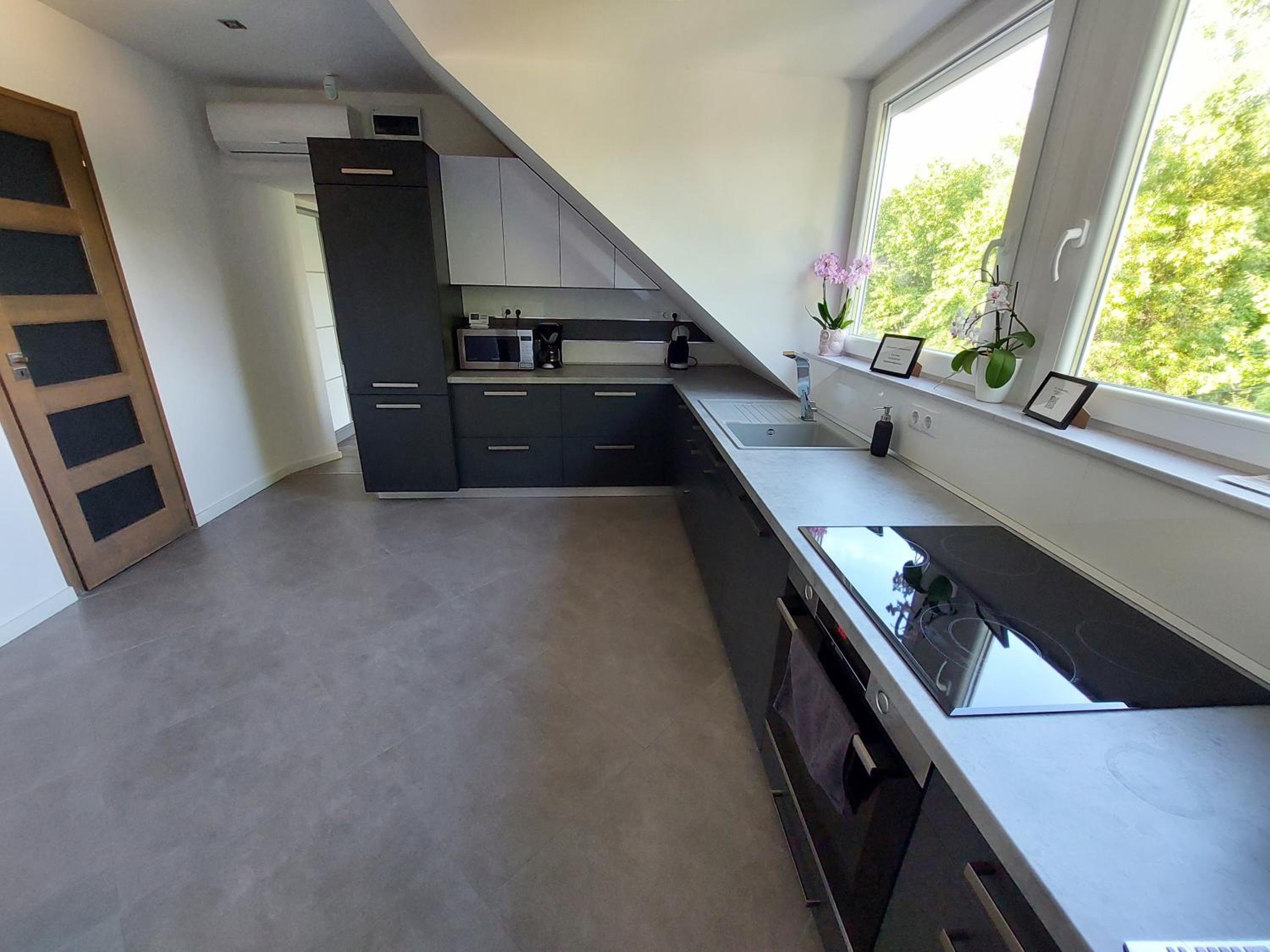 Two-Bedroom Apartment - Photo 5