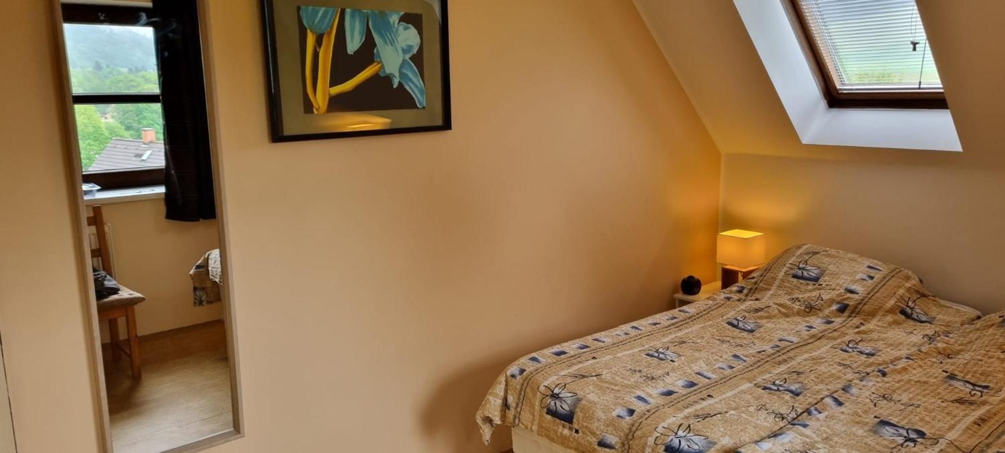 Three-Bedroom House photo 3