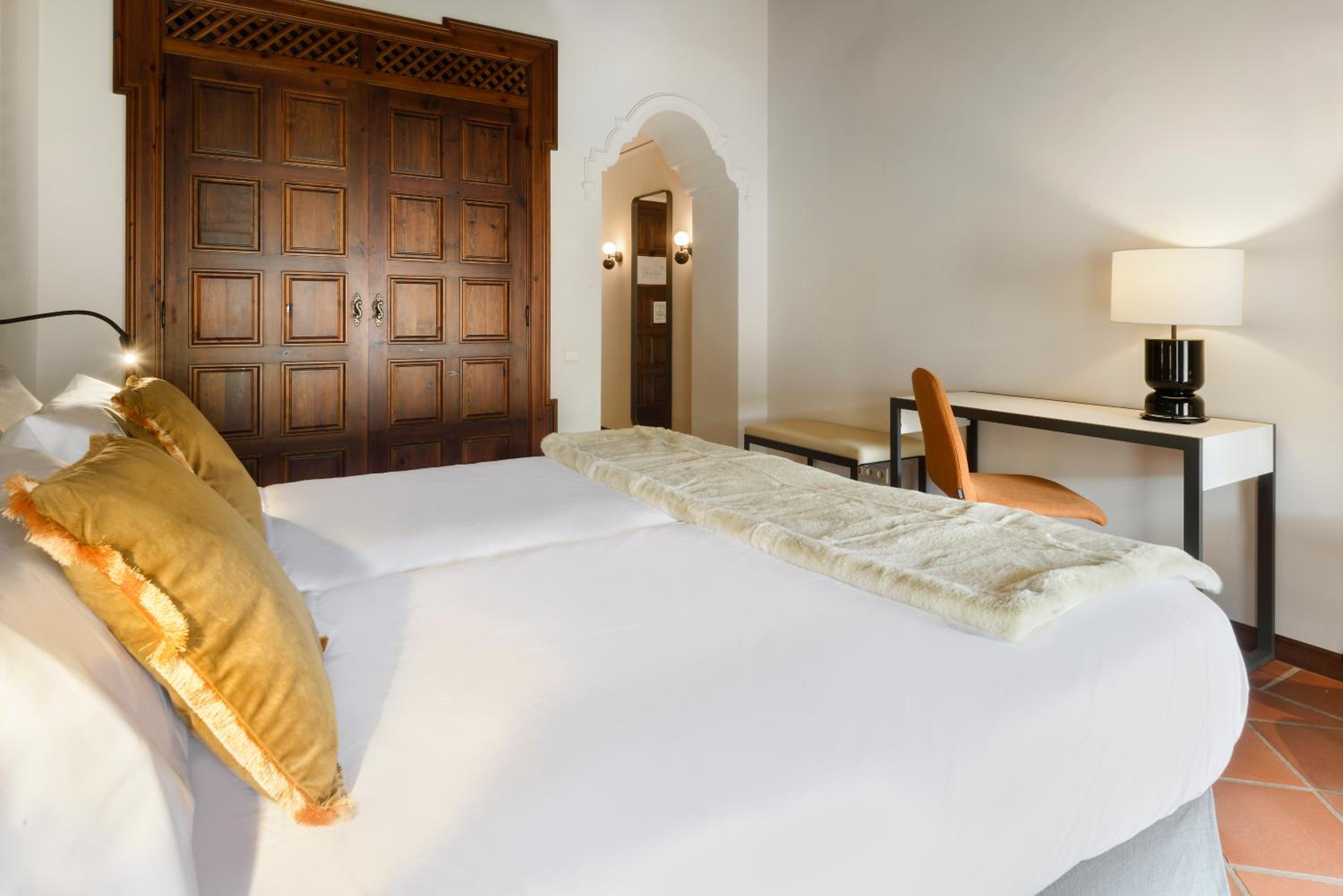 Habitación Estándar con Dos Camas Individuales