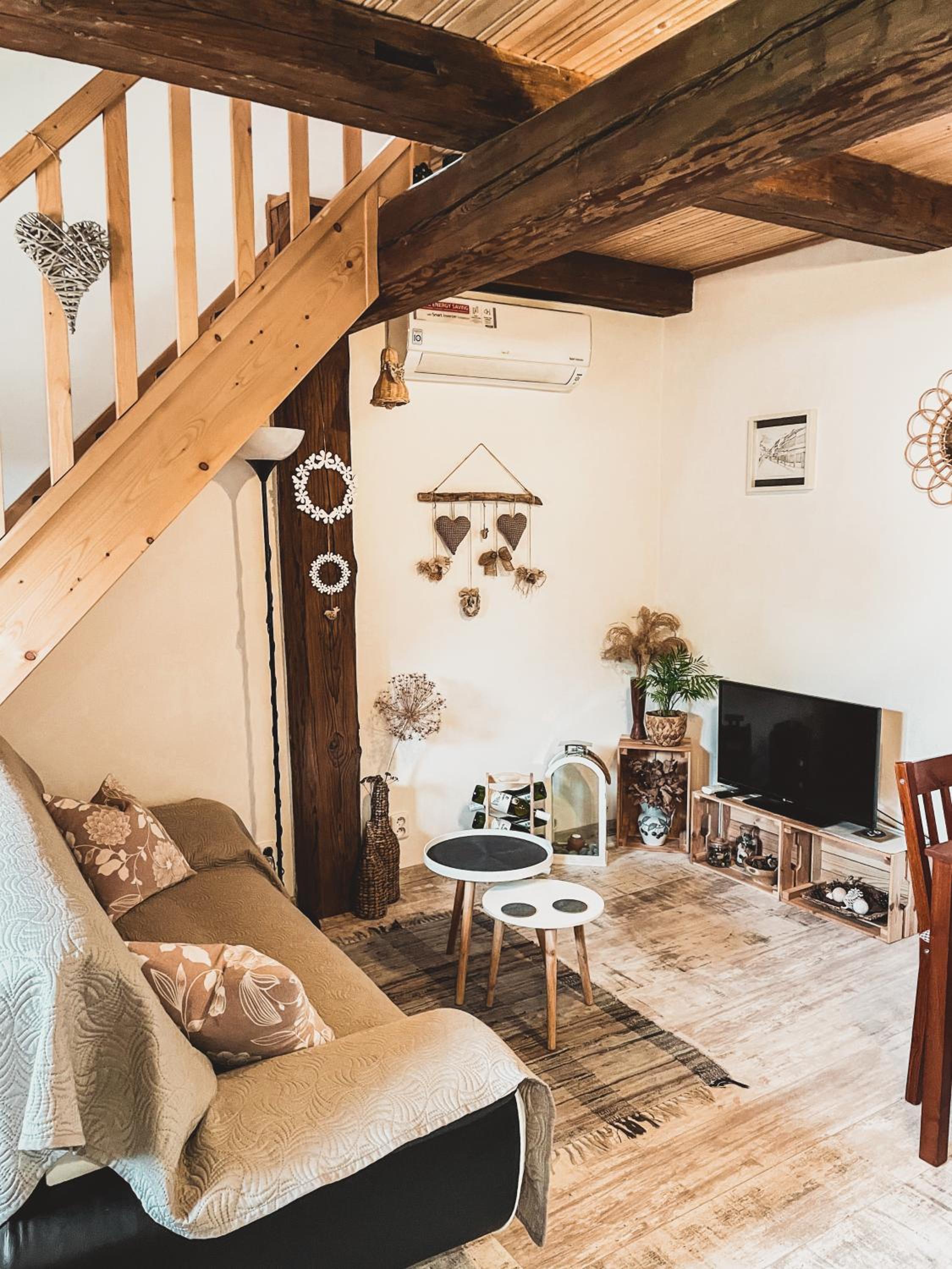 Maisonette - Photo 1