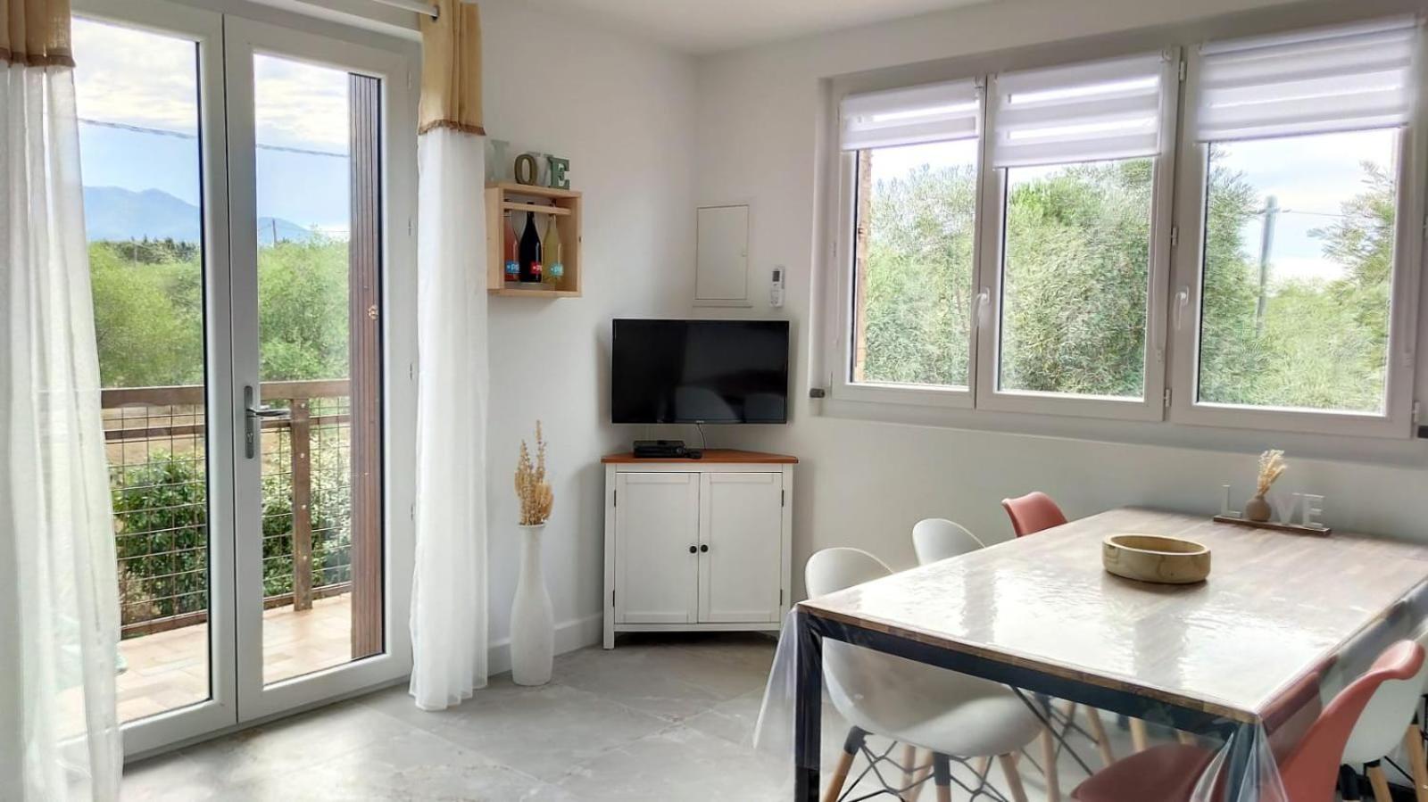 Two-Bedrooms Apartment with Big Balcony "Le Canigou" - Montain View - Photo 6