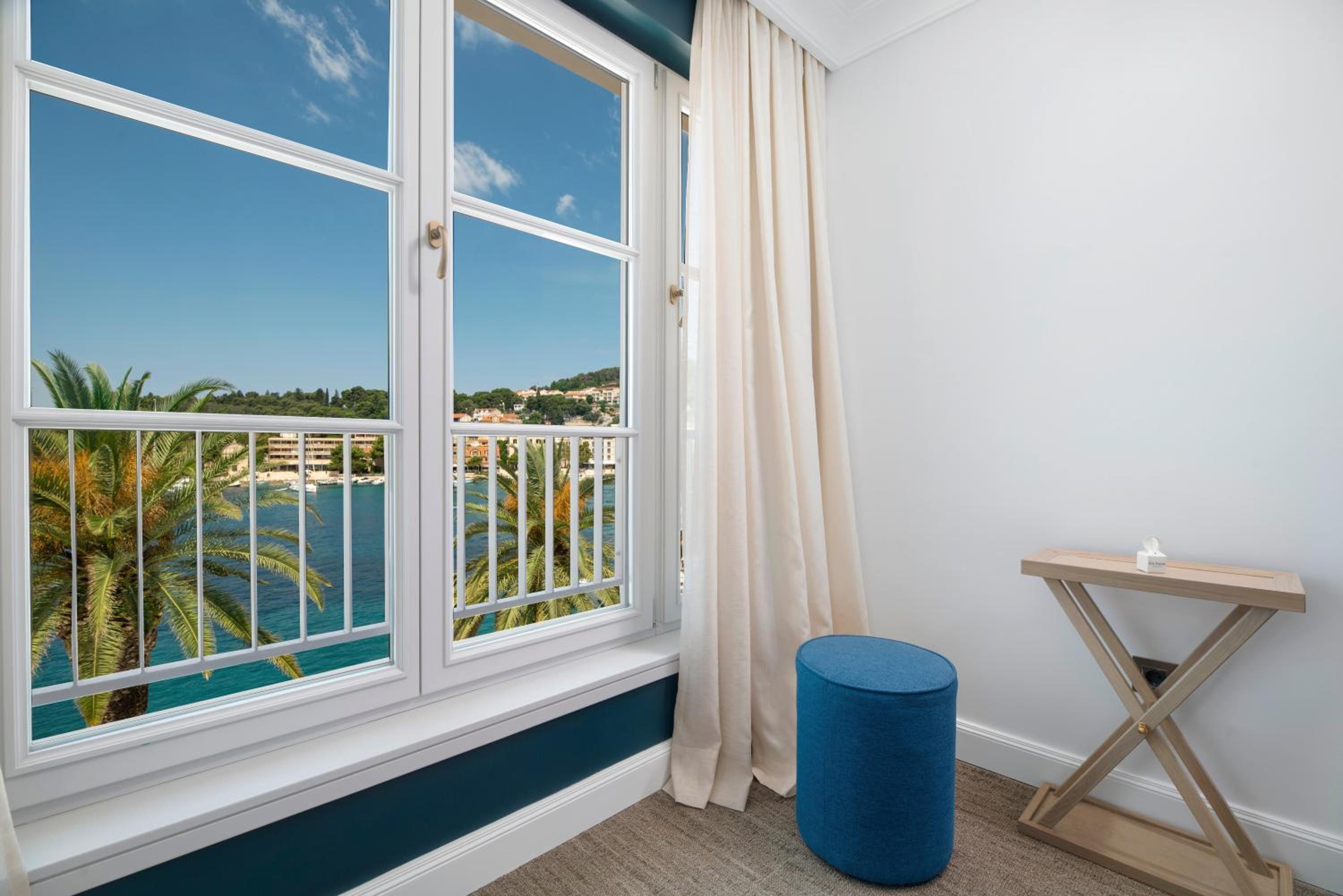 Marina Double Room with Balcony and Sea View - Photo 2