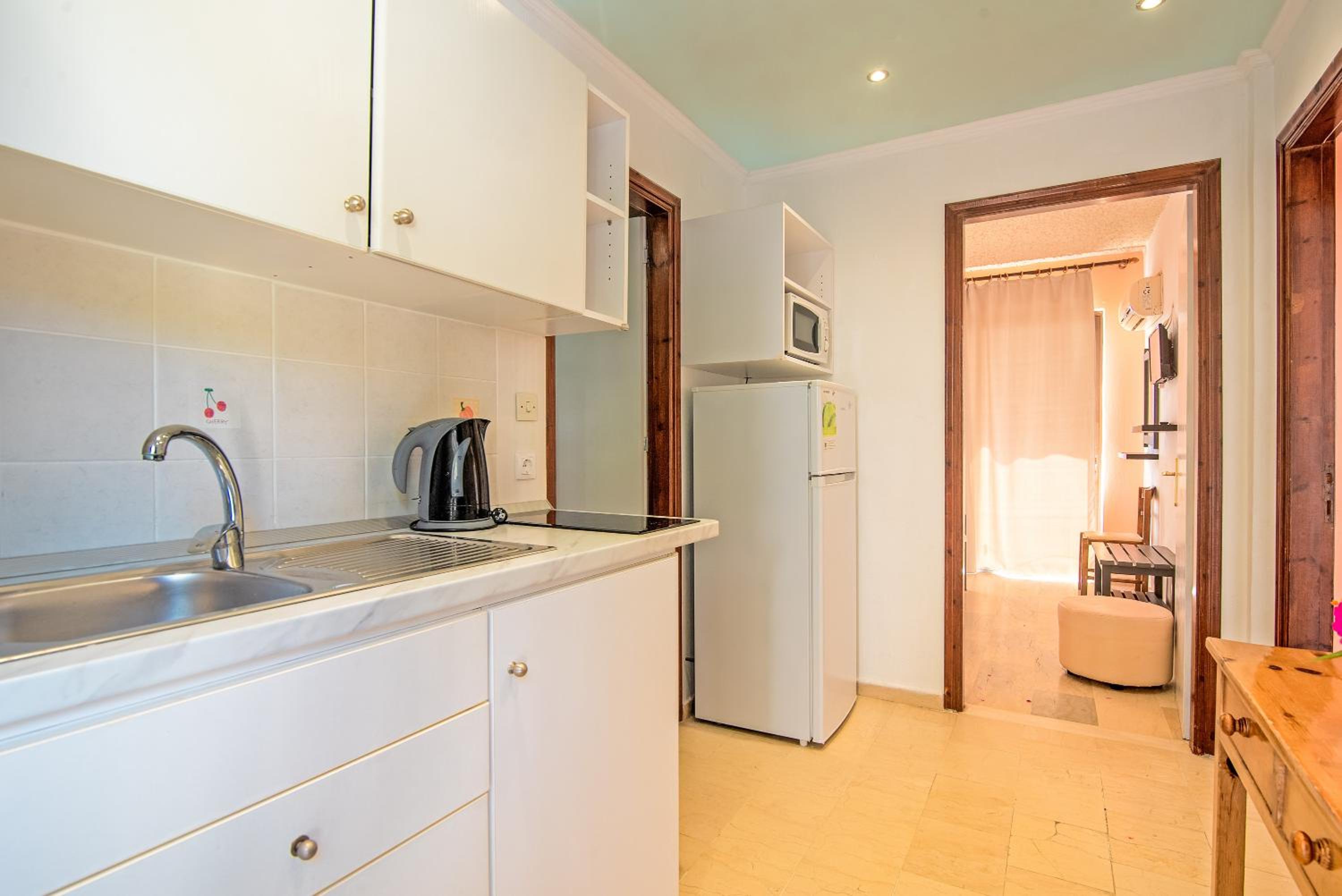 Superior One-Bedroom Apartment with Balcony - Photo 21