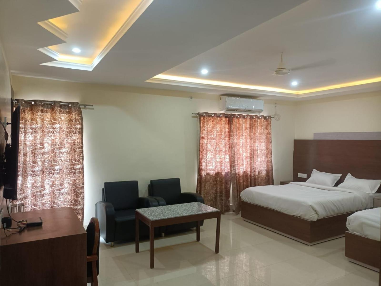 Luxury Quadruple Room photo 2
