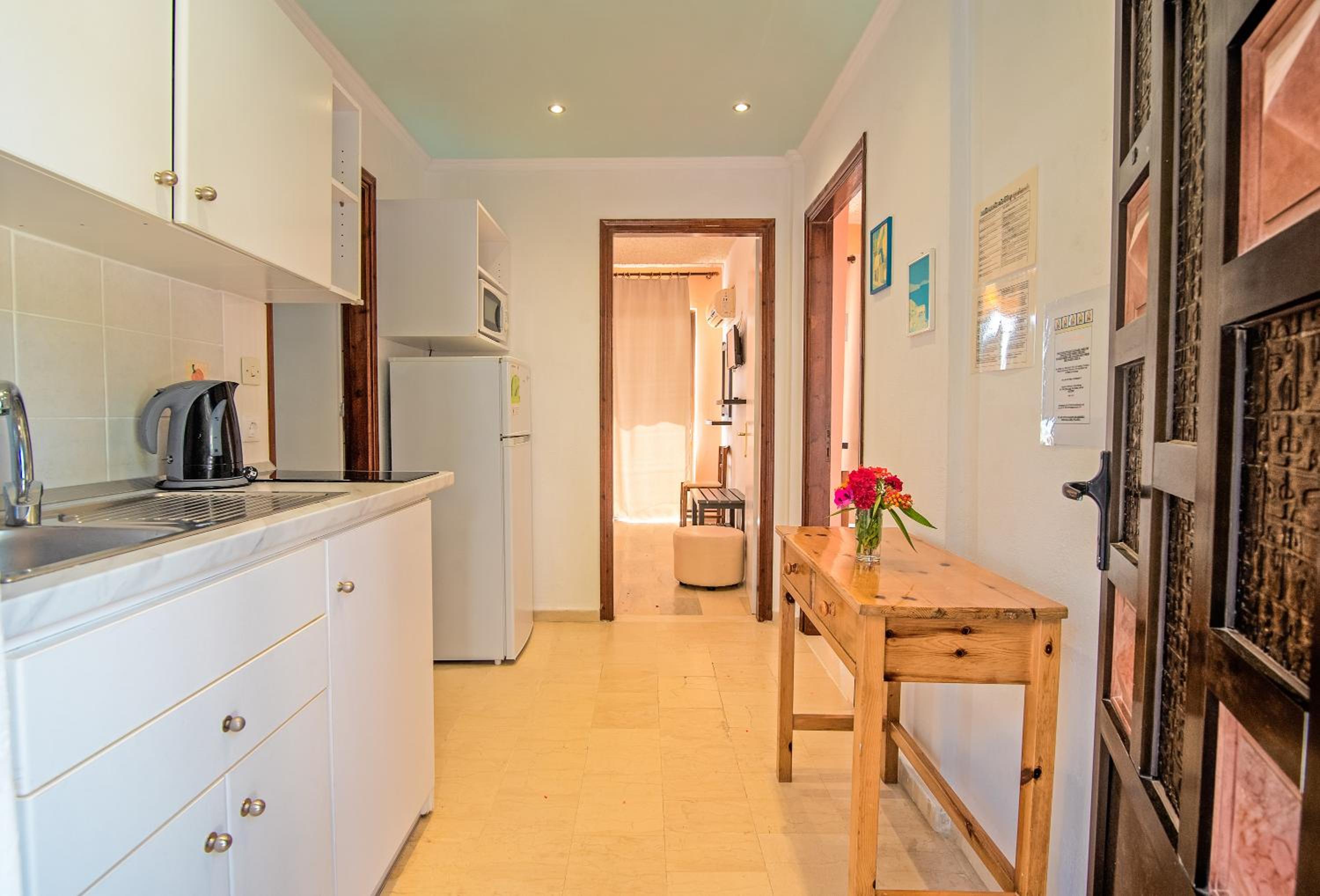 Superior One-Bedroom Apartment with Balcony - Photo 12