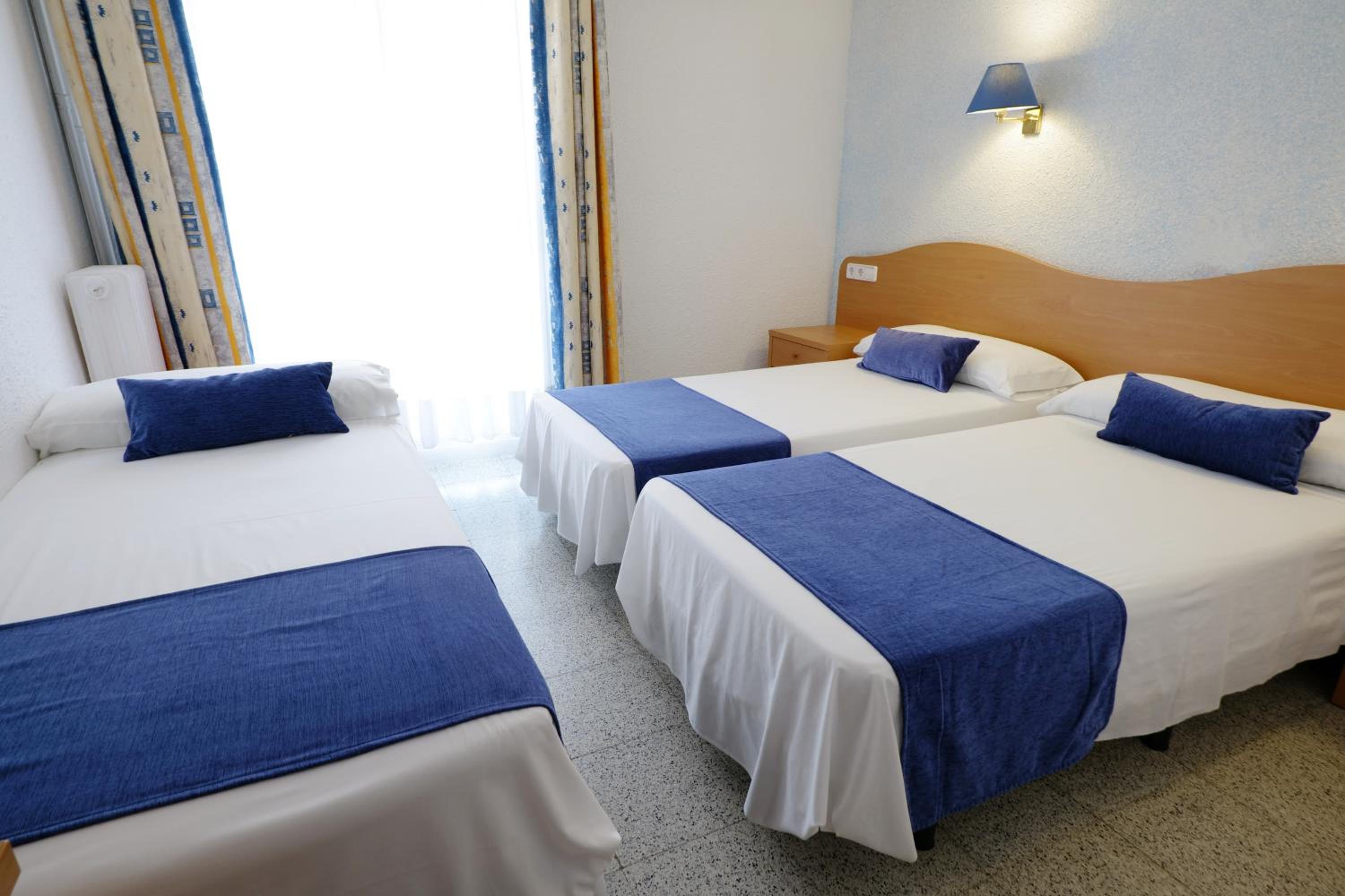 Triple Room Interior