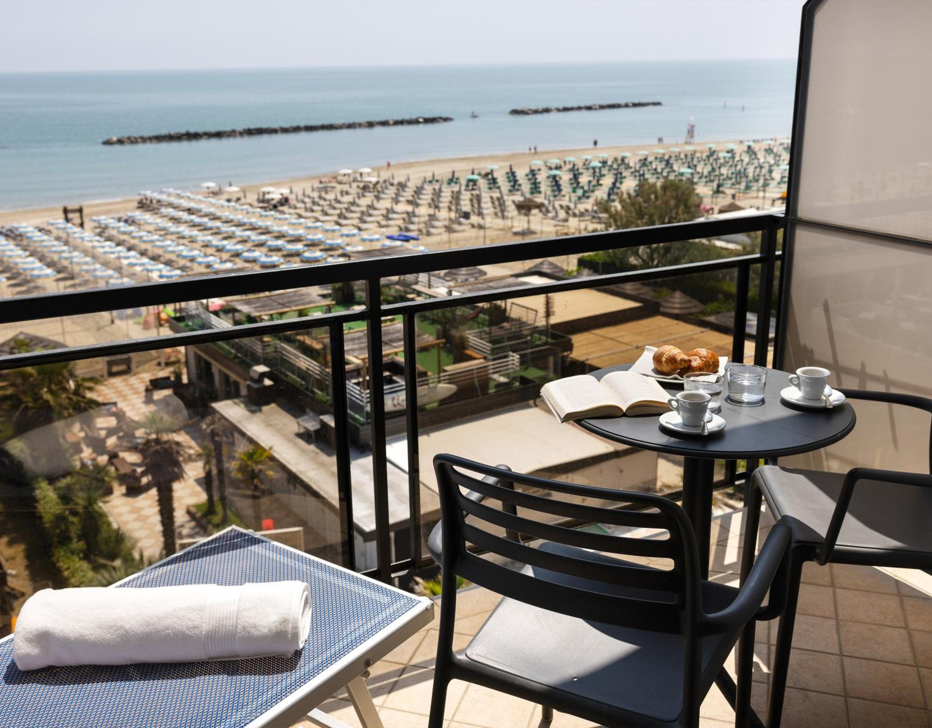Superior Double Room with Sea View photo 2