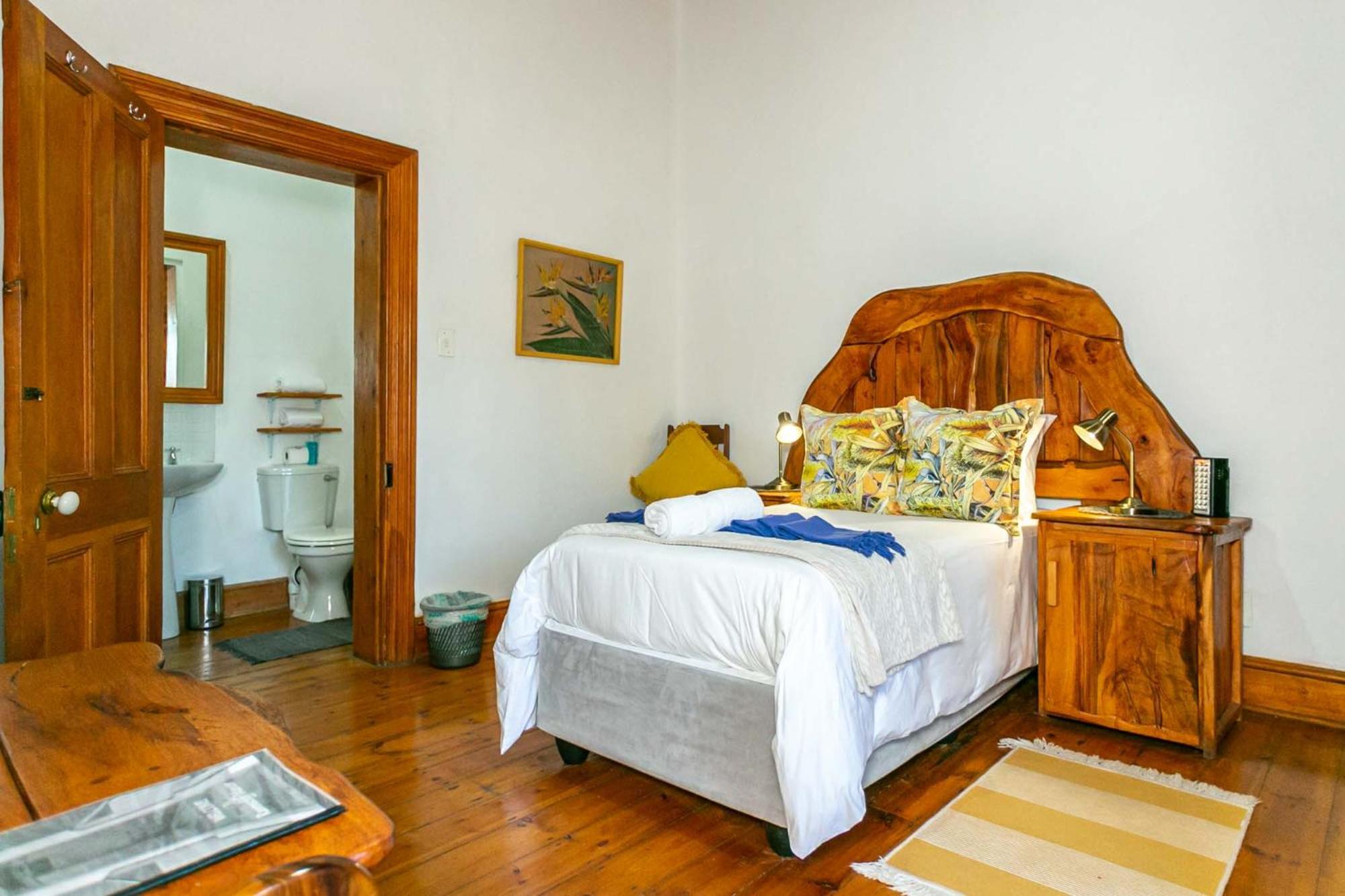 Single Room photo 3