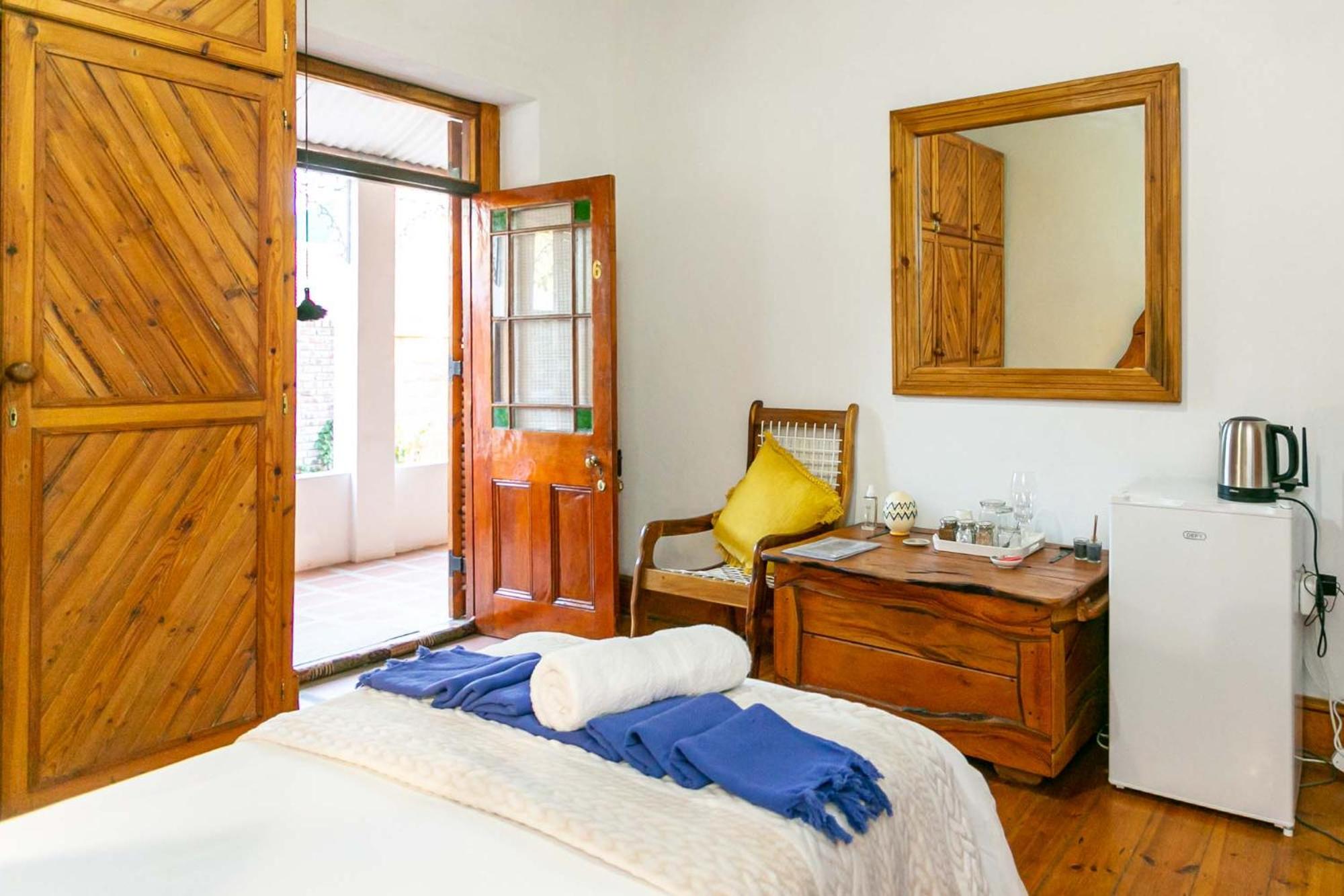 Single Room photo 2
