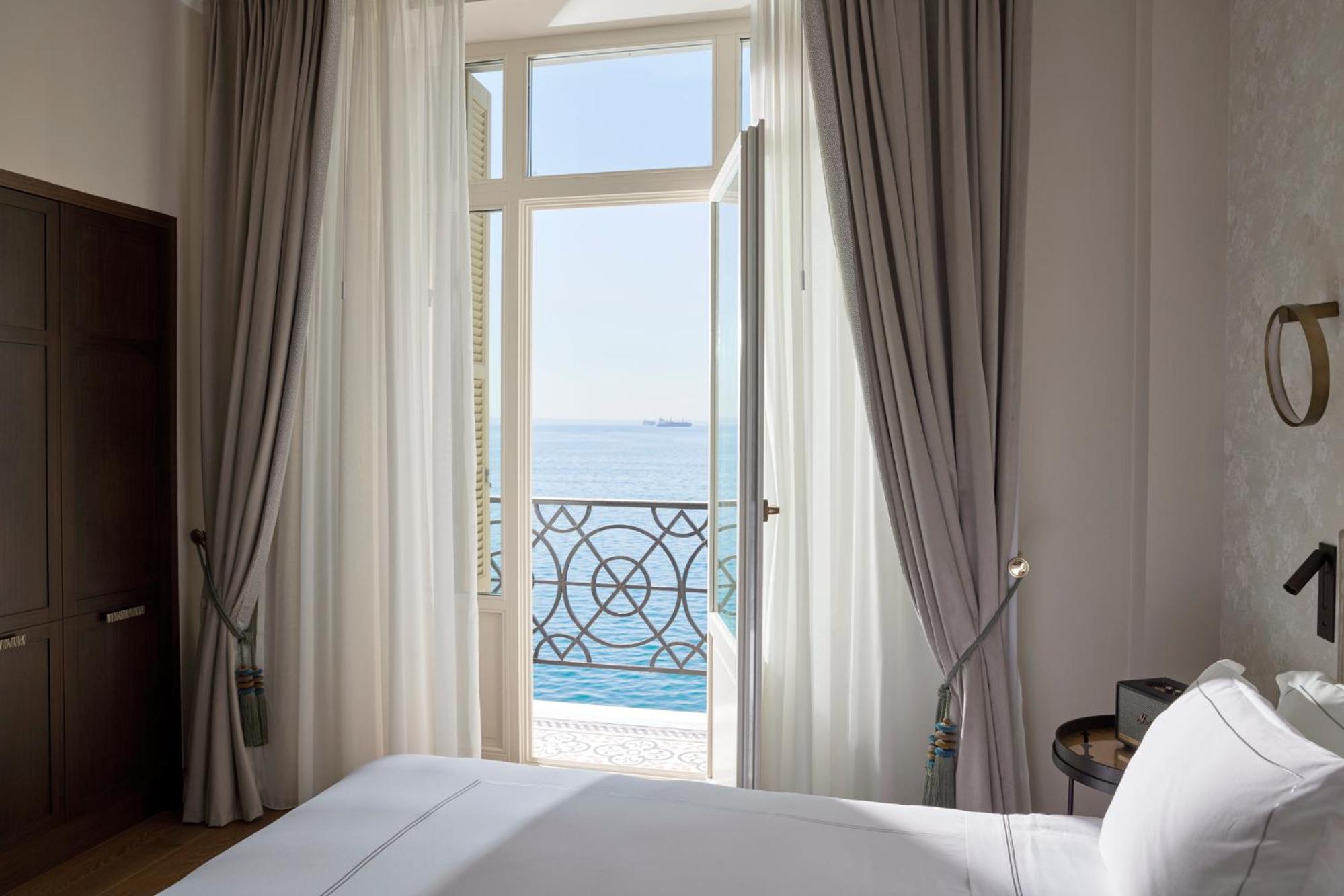 Méditerranée Grand Suite Sea Front - Photo 3