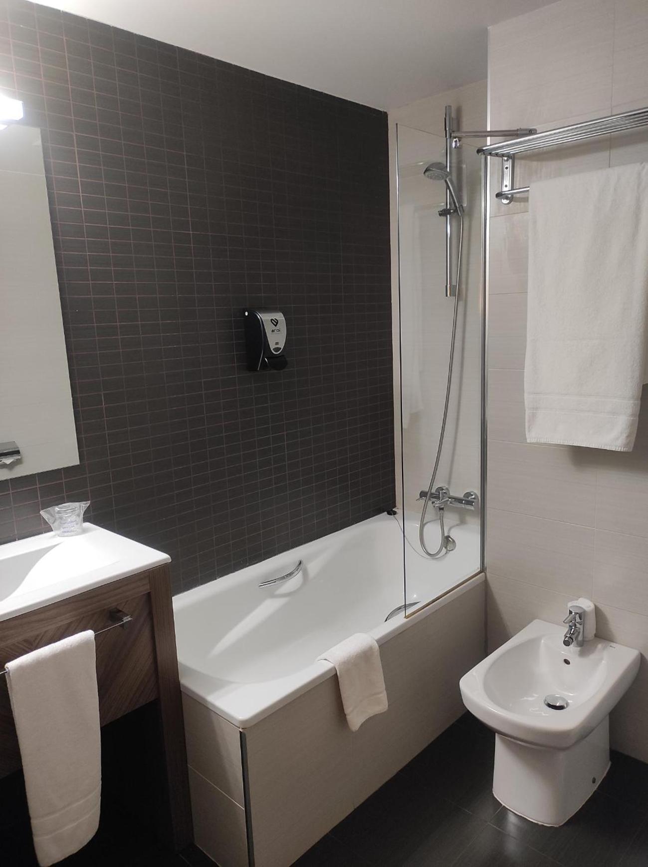 Standard Single Room photo 3