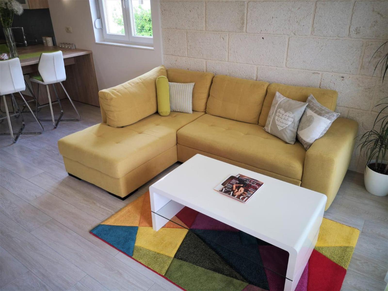 Deluxe Apartment