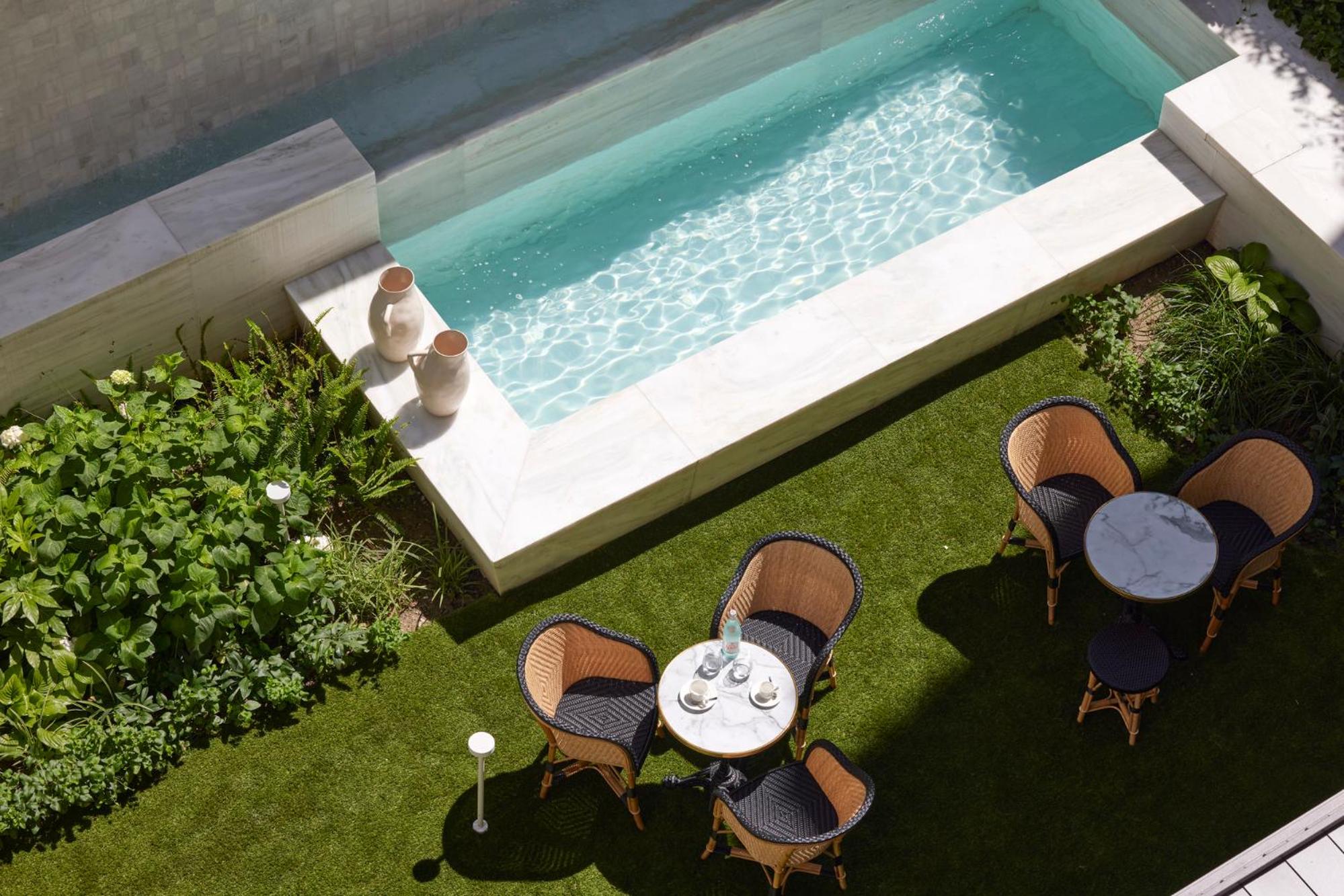 Classic Courtyard Room - Photo 2