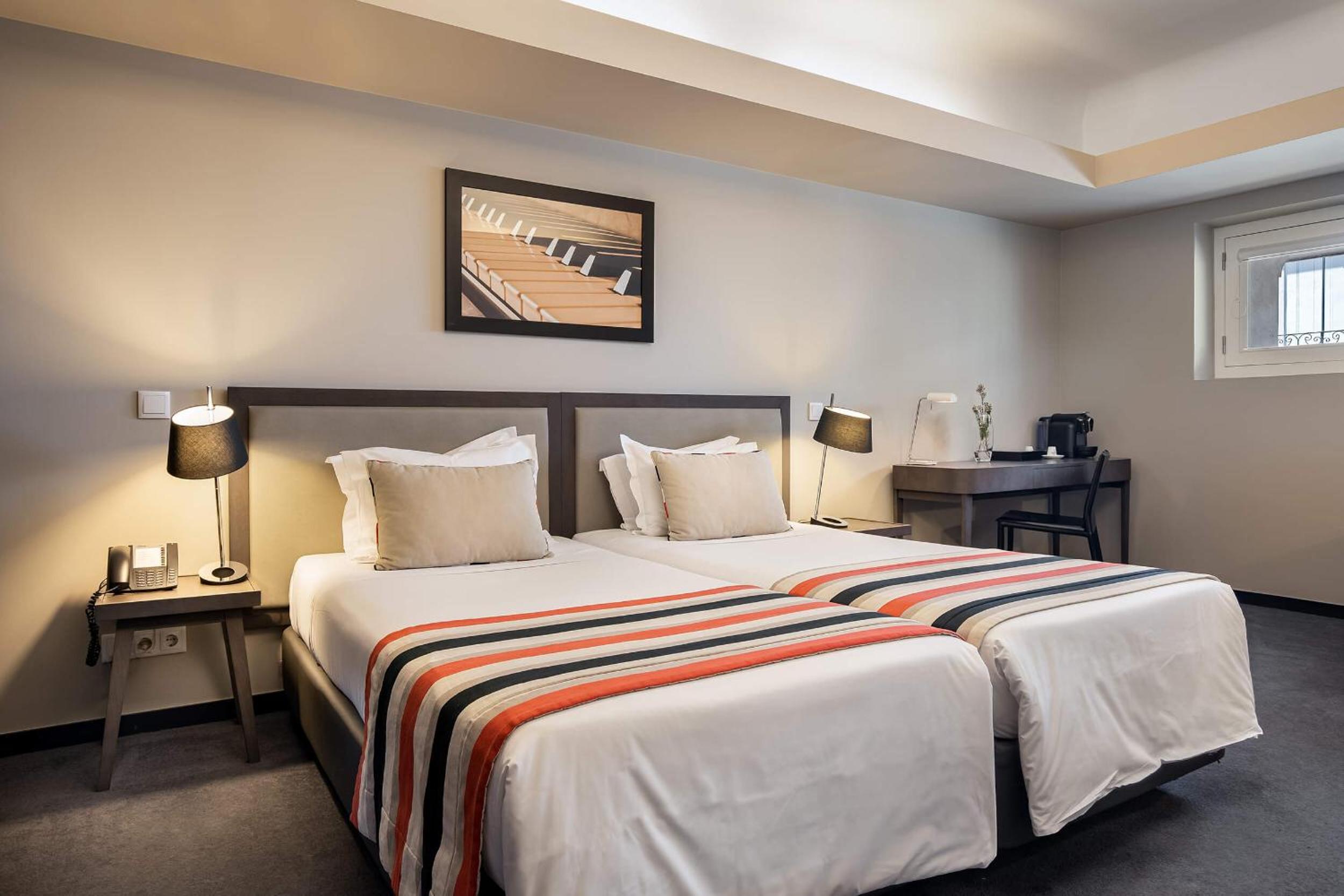 Classic Double or Twin Room - Photo 5