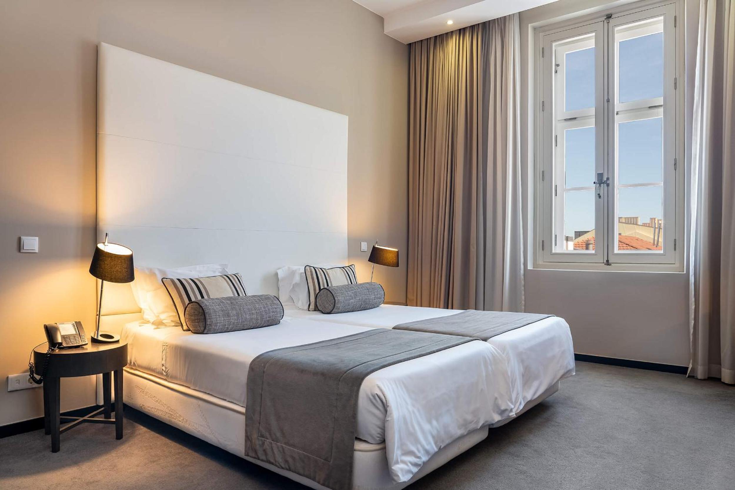 Superior Double or Twin Room - Photo 1