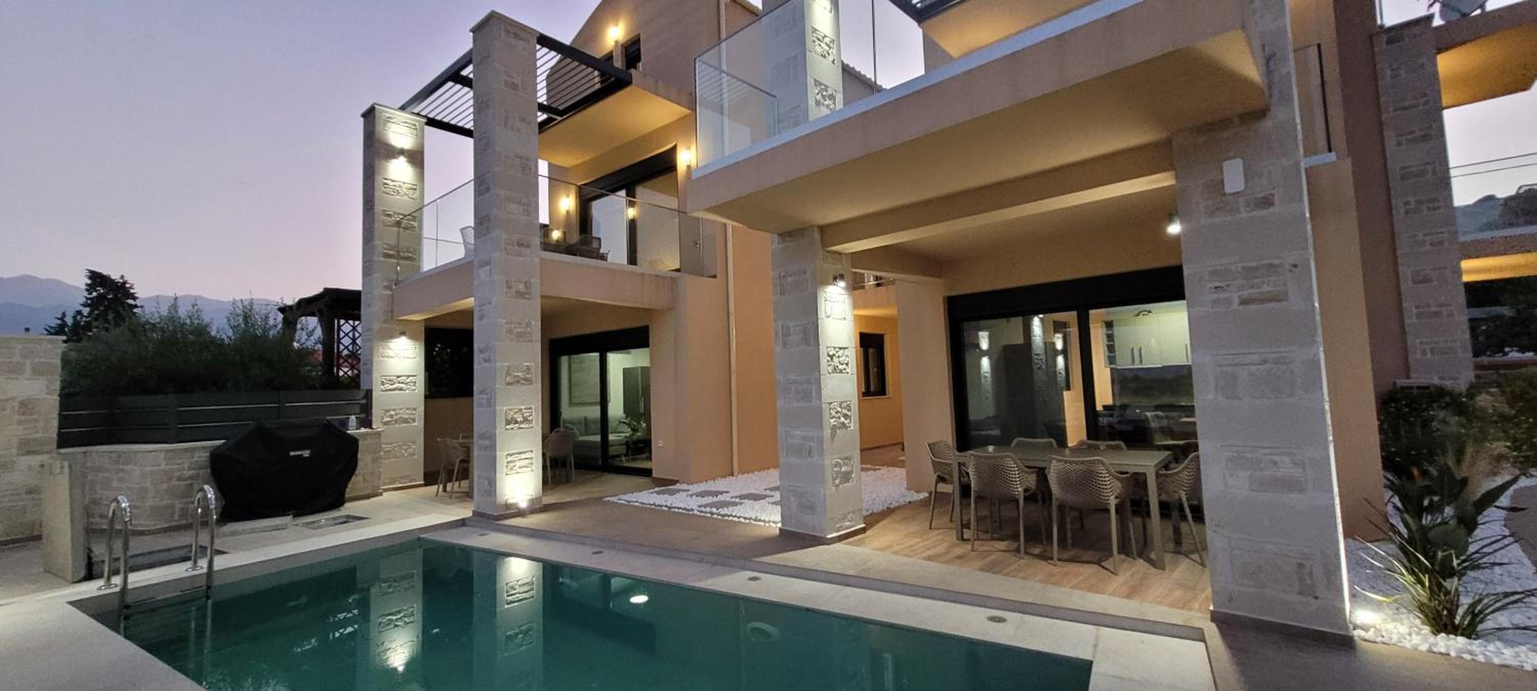 Villa photo 1