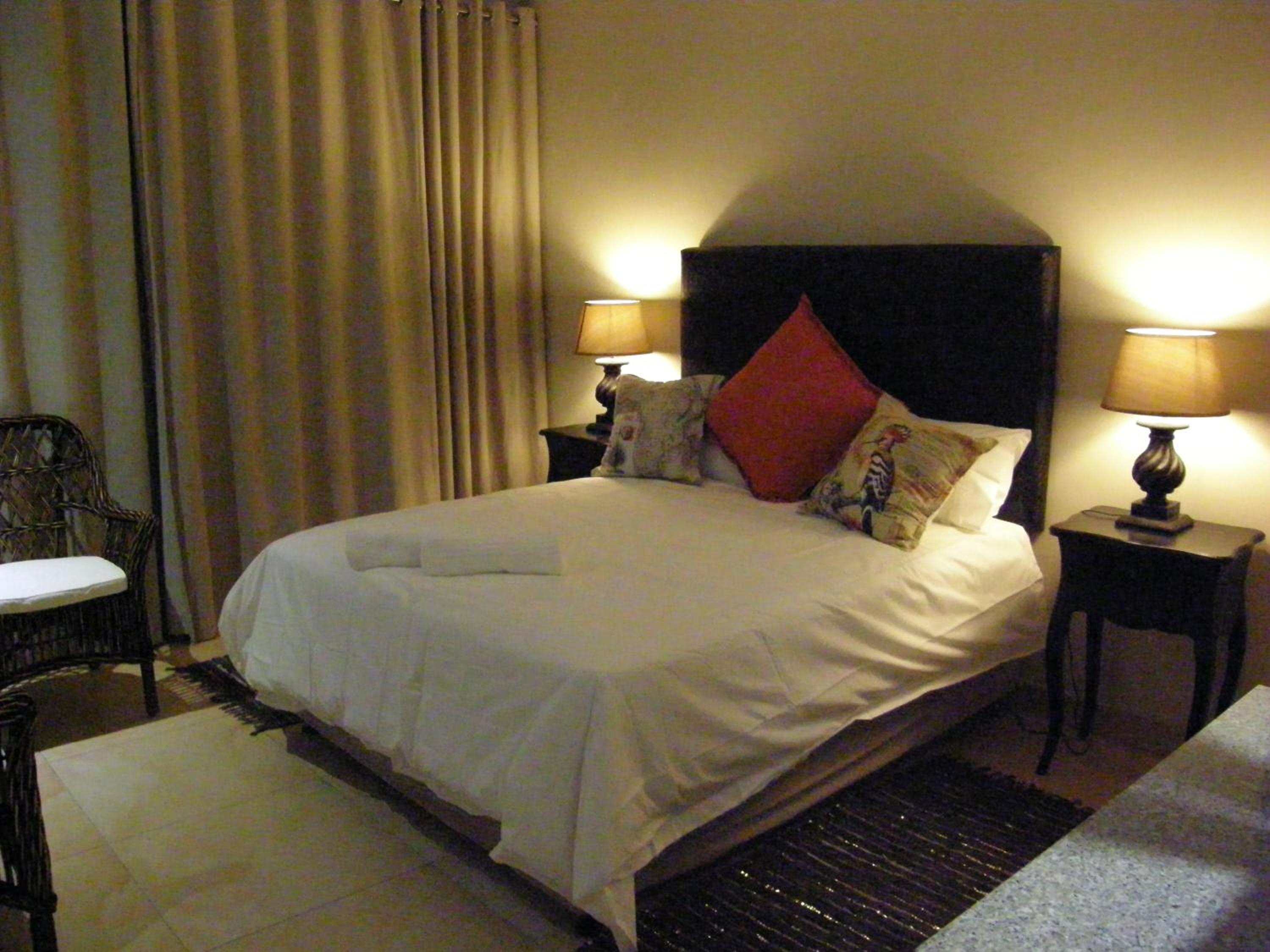 Queen Room to Pool with Sea View - Photo 7
