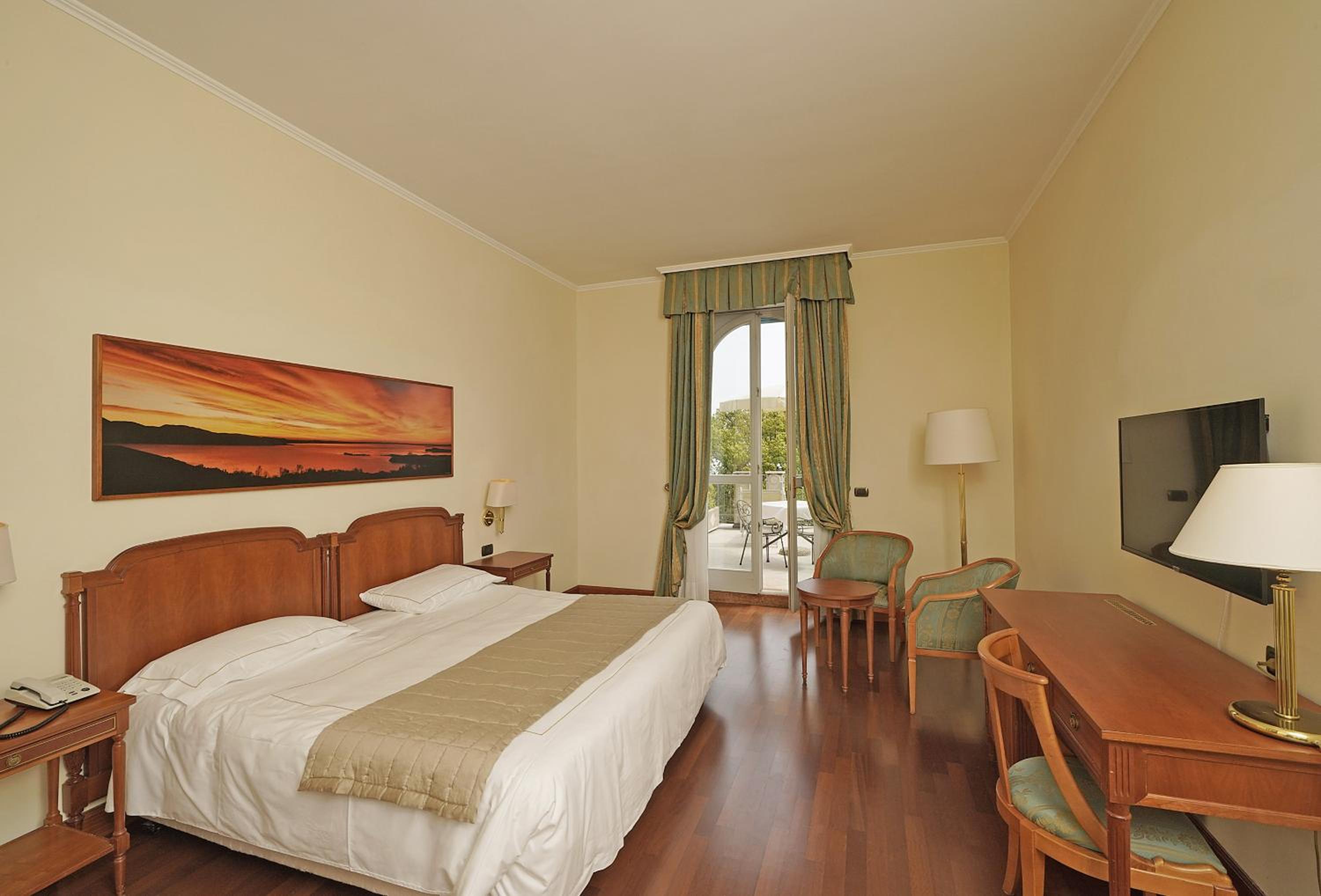 Double Room with Terrace