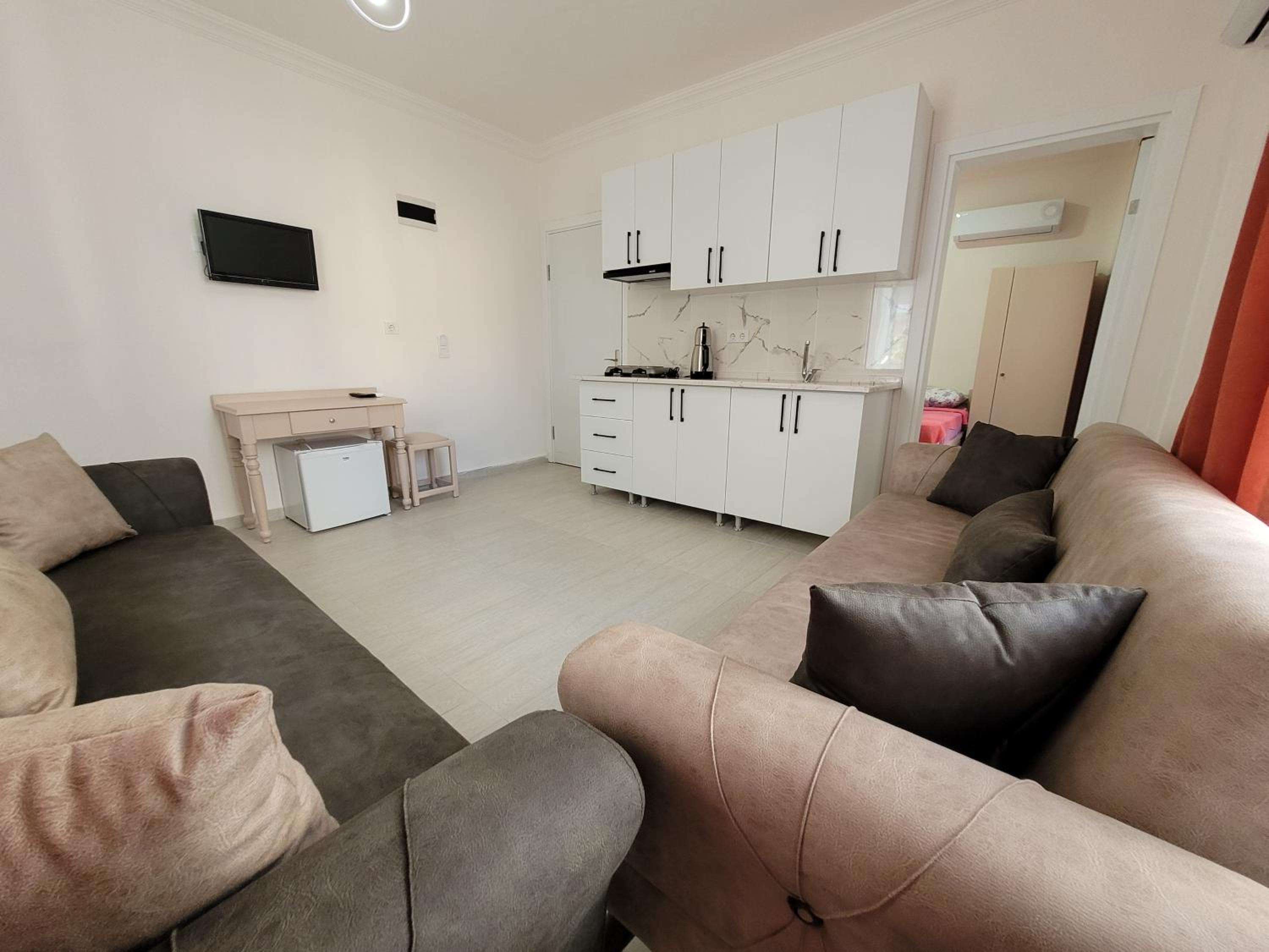 Family Suite - Photo 6