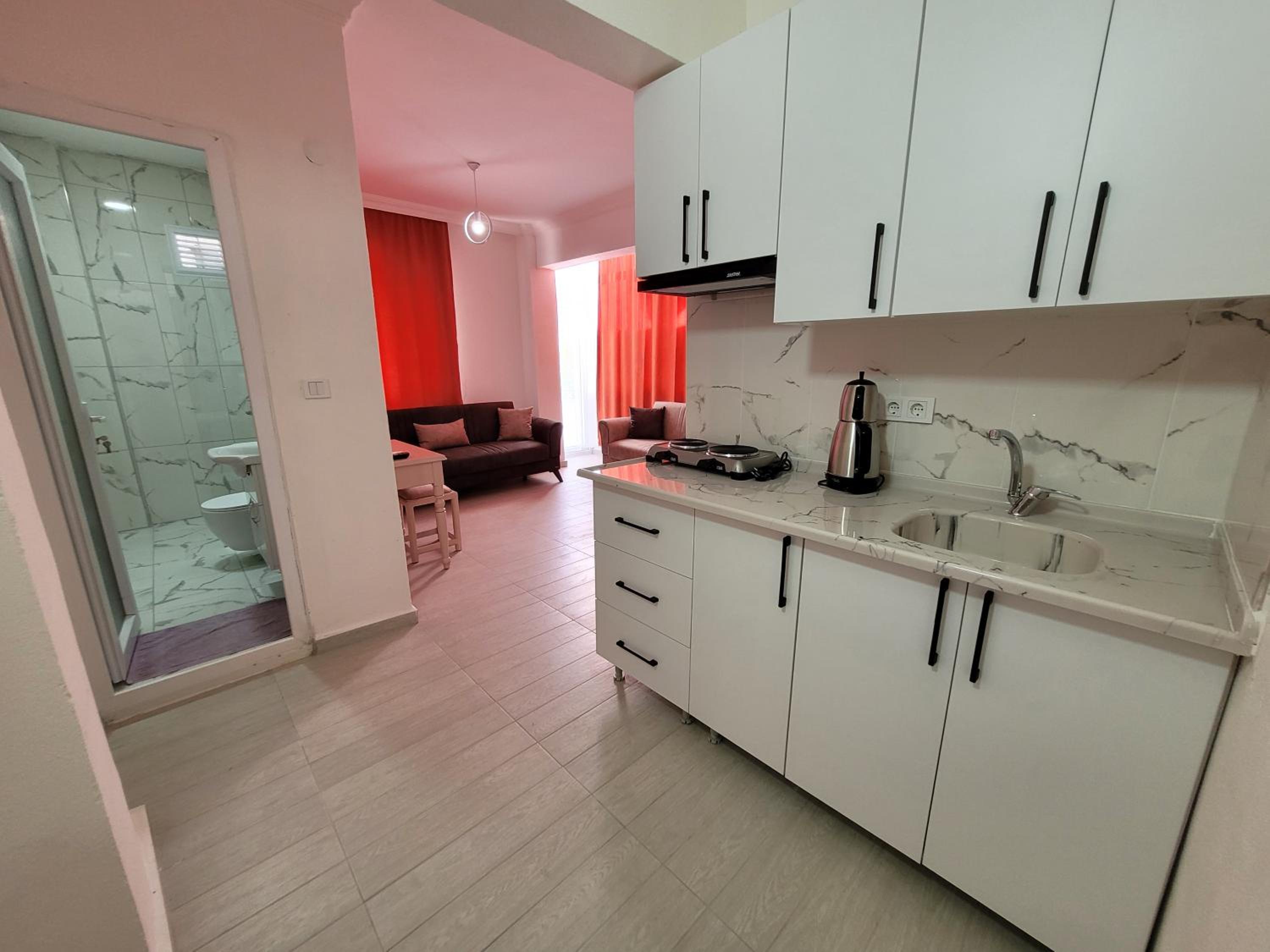 Family Suite - Photo 9