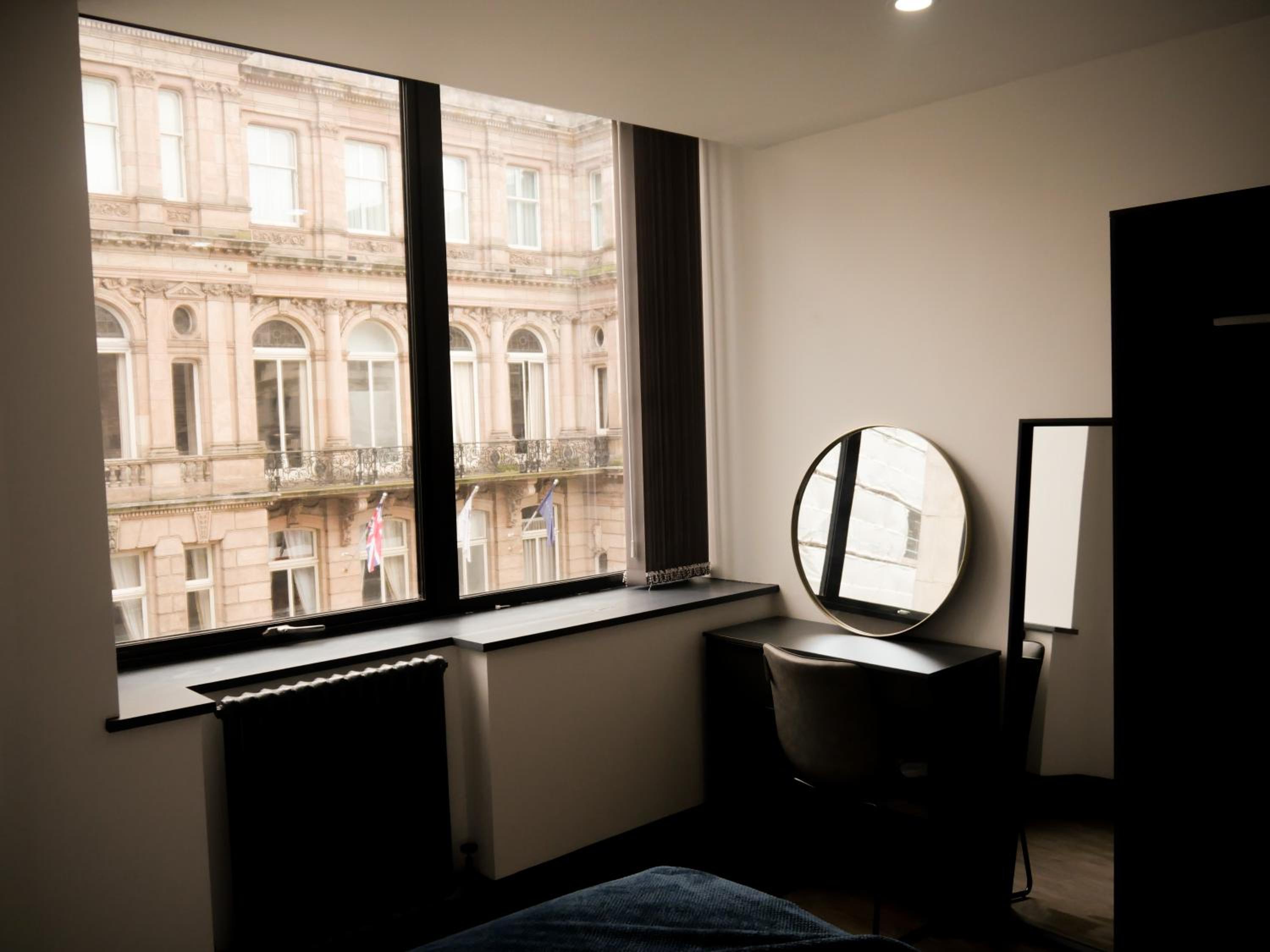 Two-Bedroom Apartment - Photo 10